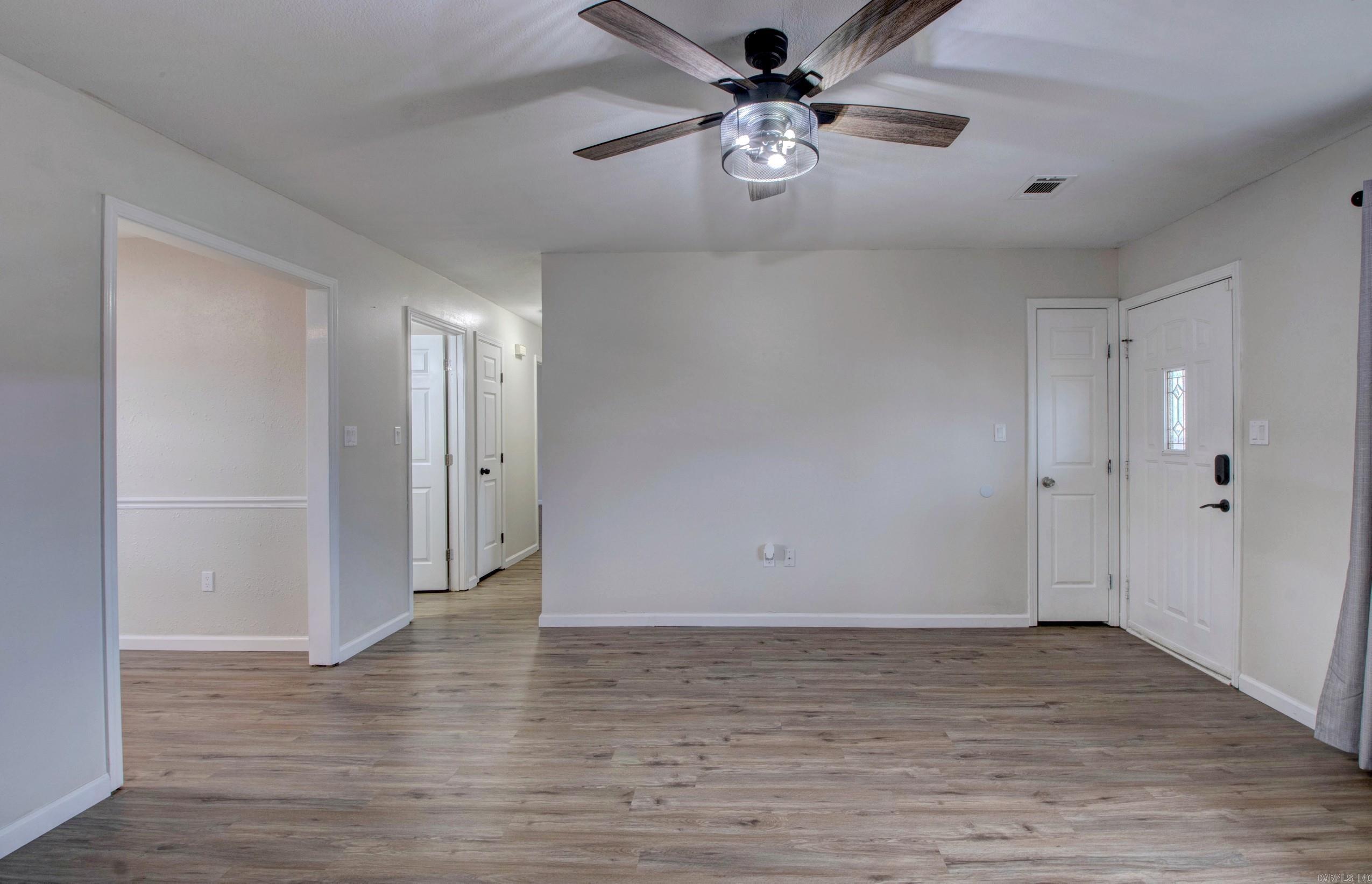 WINDWOOD SOUTH - Residential