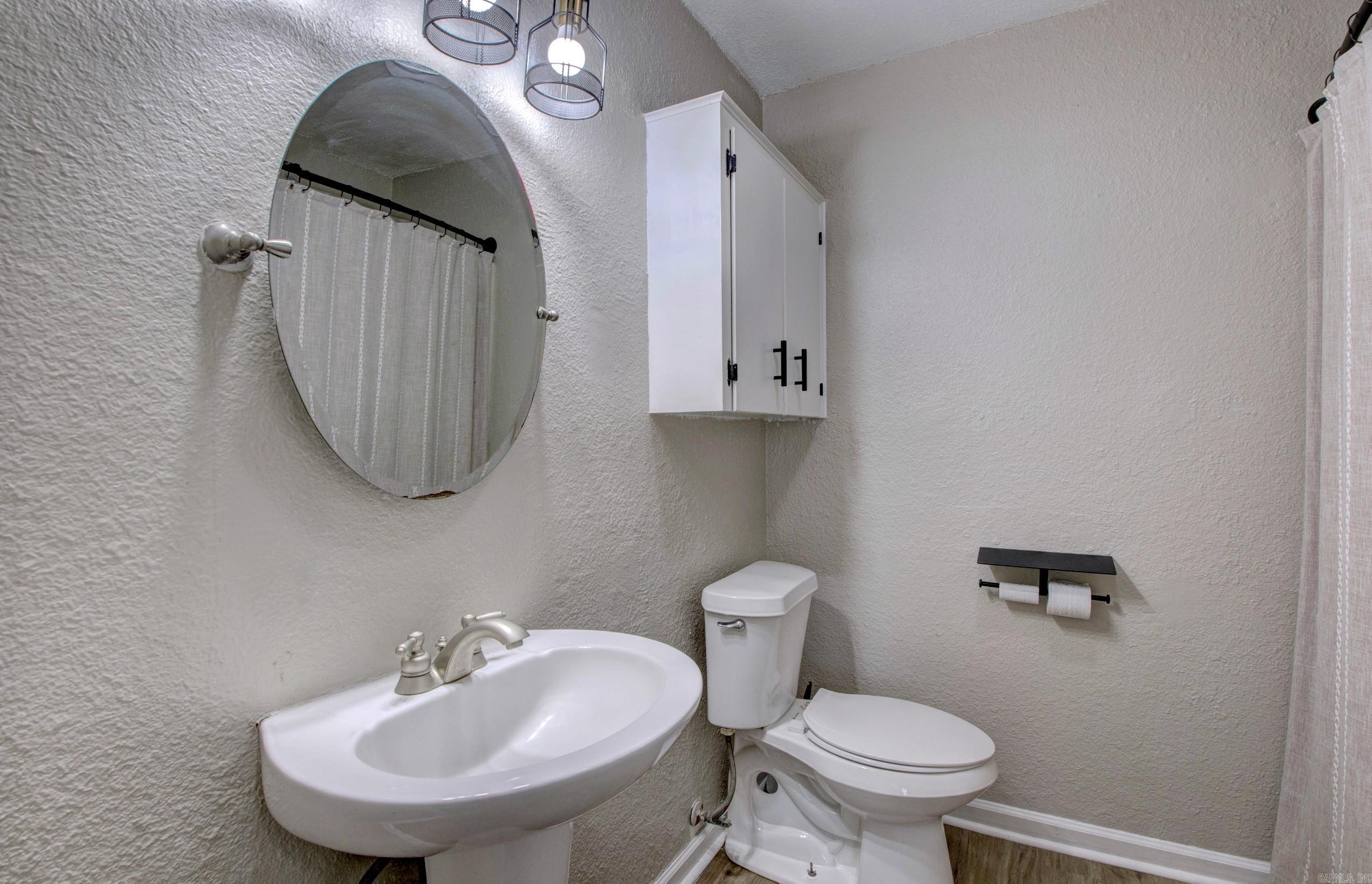 WINDWOOD SOUTH - Residential