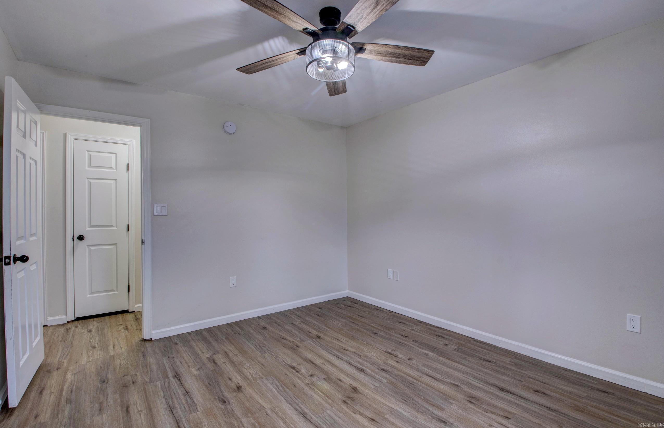 WINDWOOD SOUTH - Residential