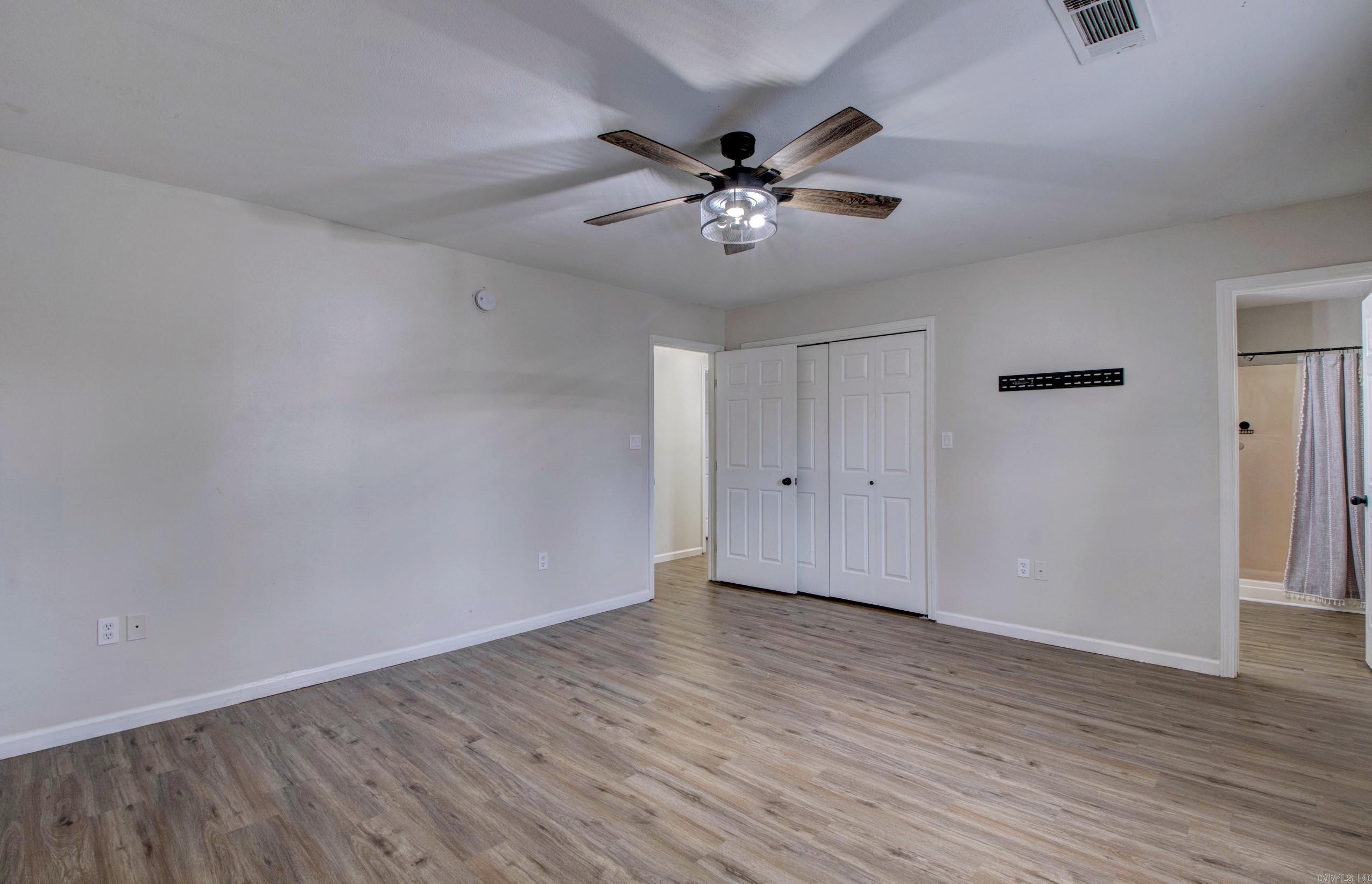 WINDWOOD SOUTH - Residential