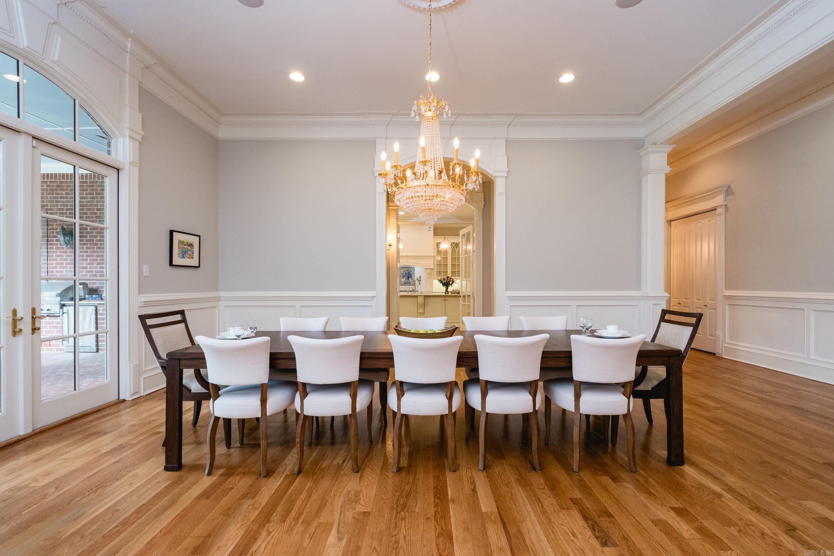 CHENAL VALLEY CHENAL CIRCLE - Residential