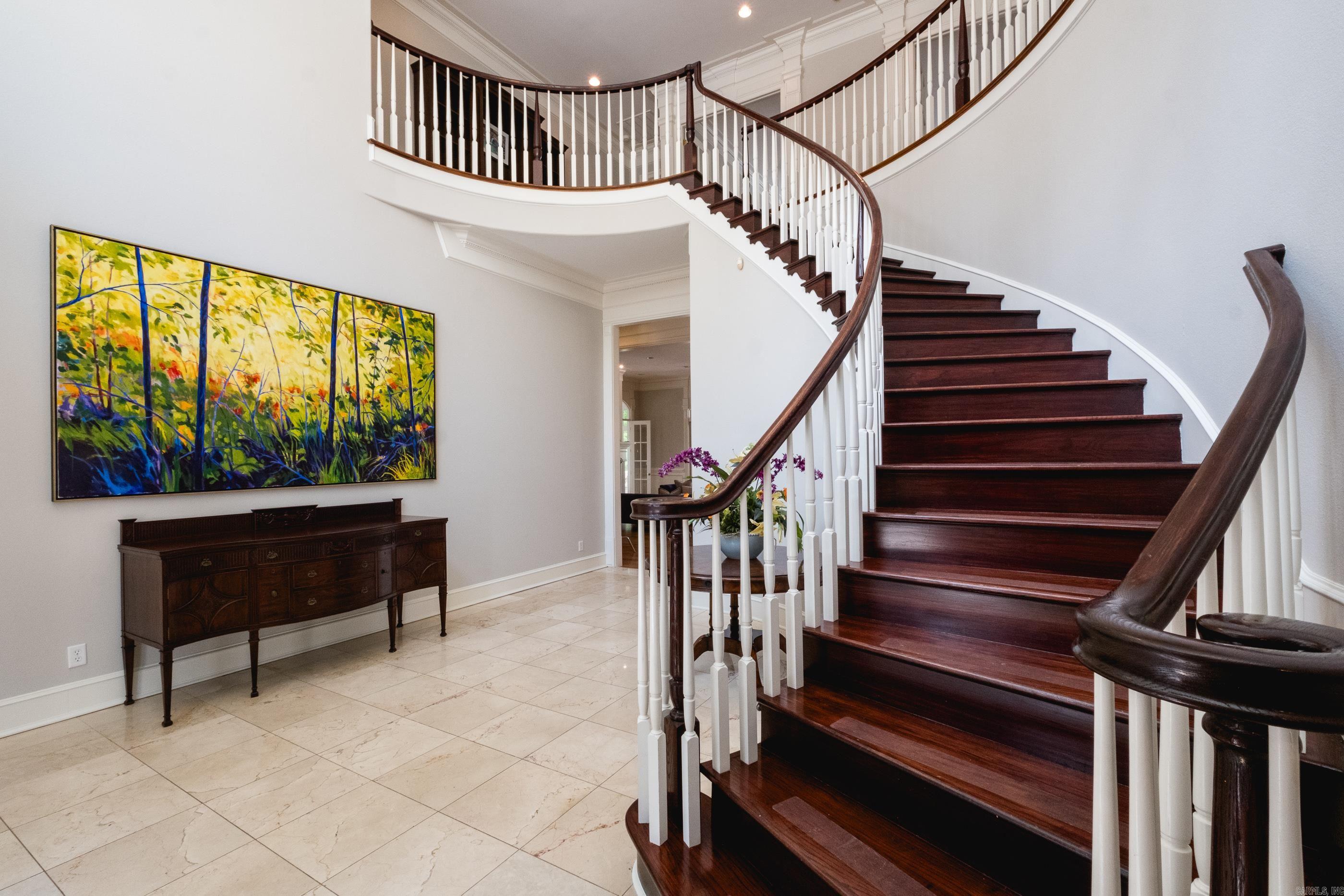 CHENAL VALLEY CHENAL CIRCLE - Residential