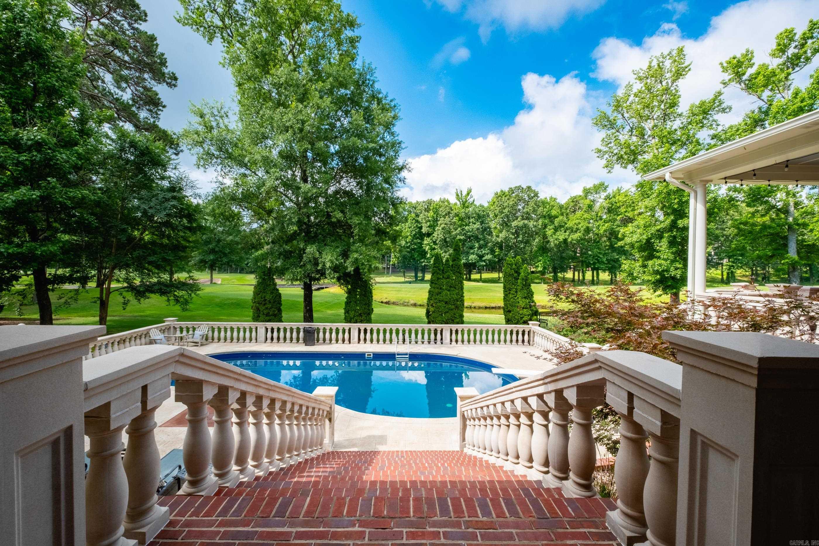 CHENAL VALLEY CHENAL CIRCLE - Residential