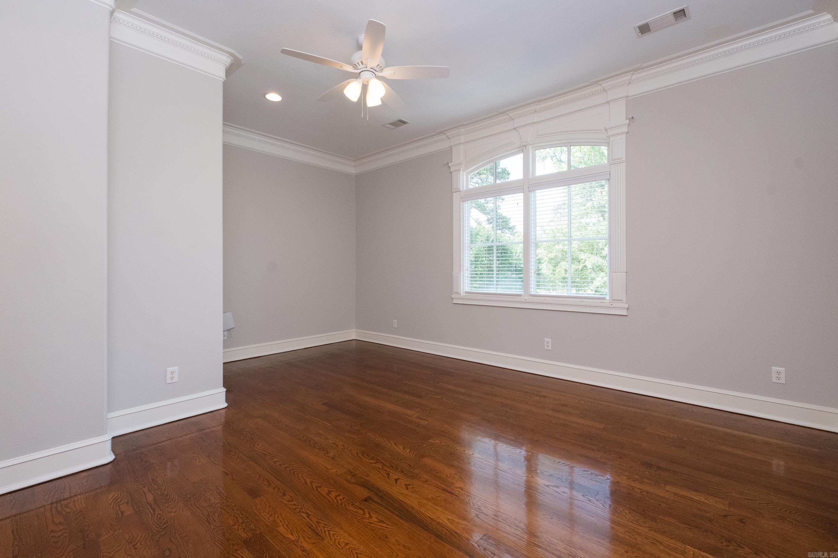 CHENAL VALLEY CHENAL CIRCLE - Residential