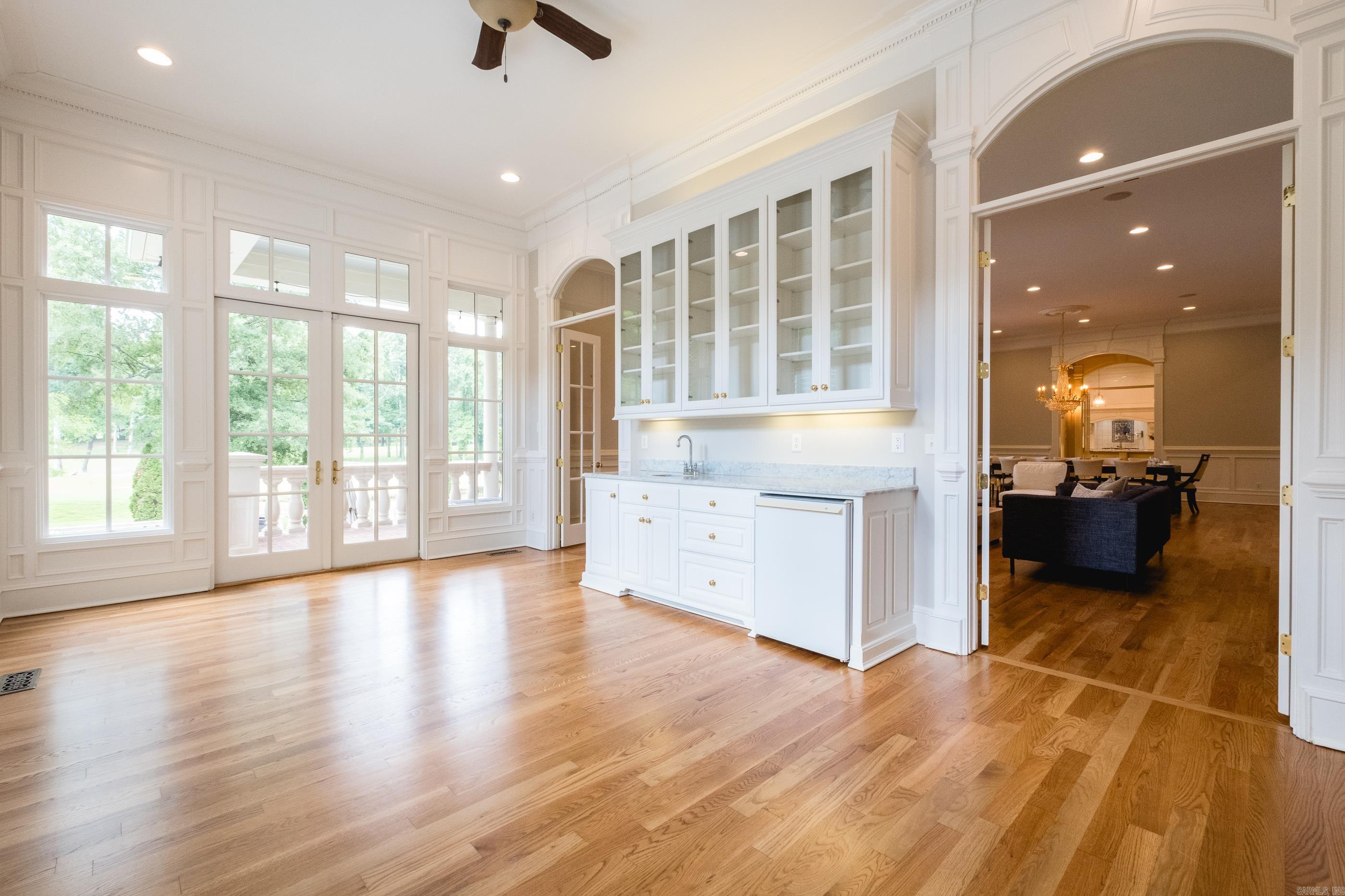 CHENAL VALLEY CHENAL CIRCLE - Residential