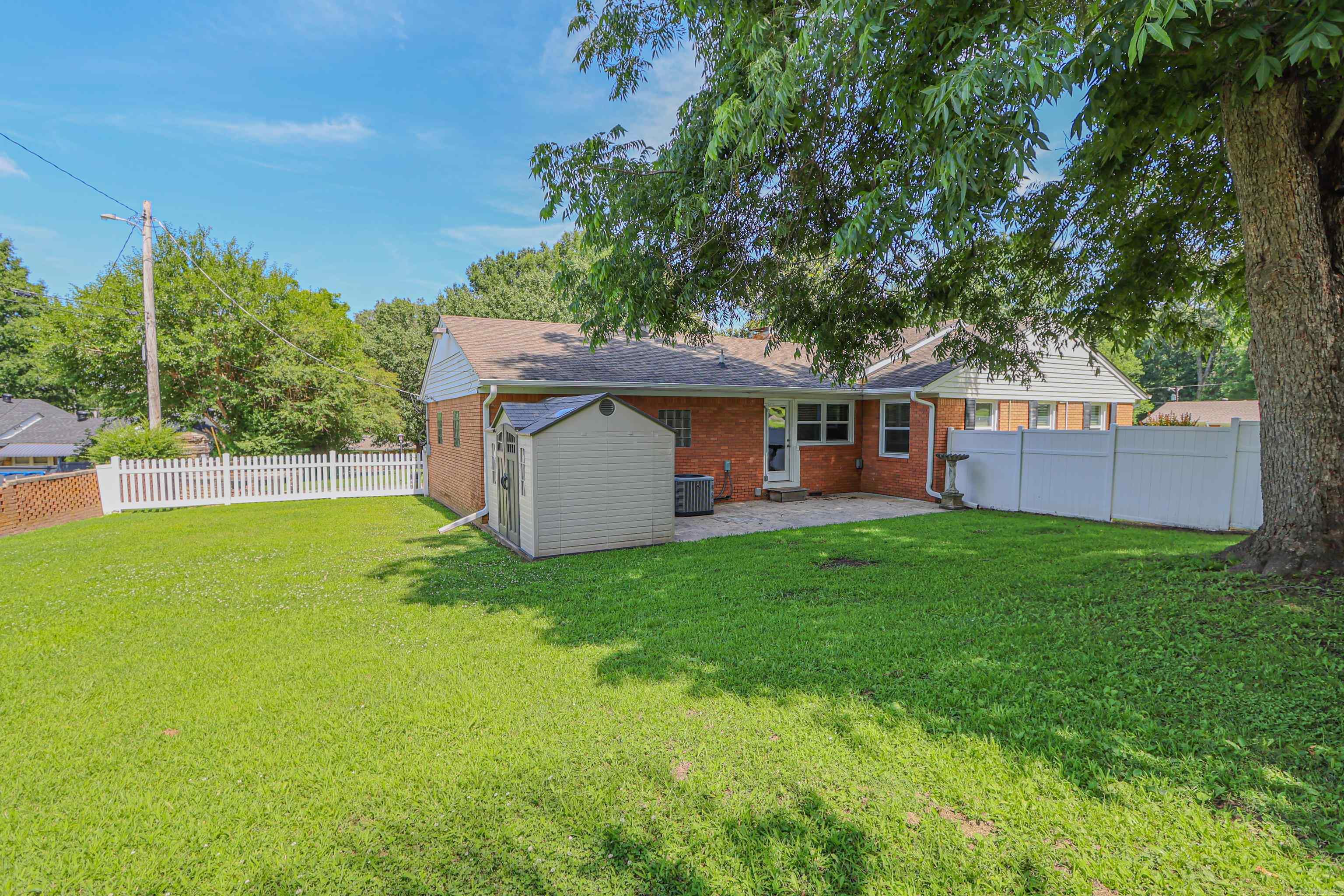 SUNSET HILLS - Residential