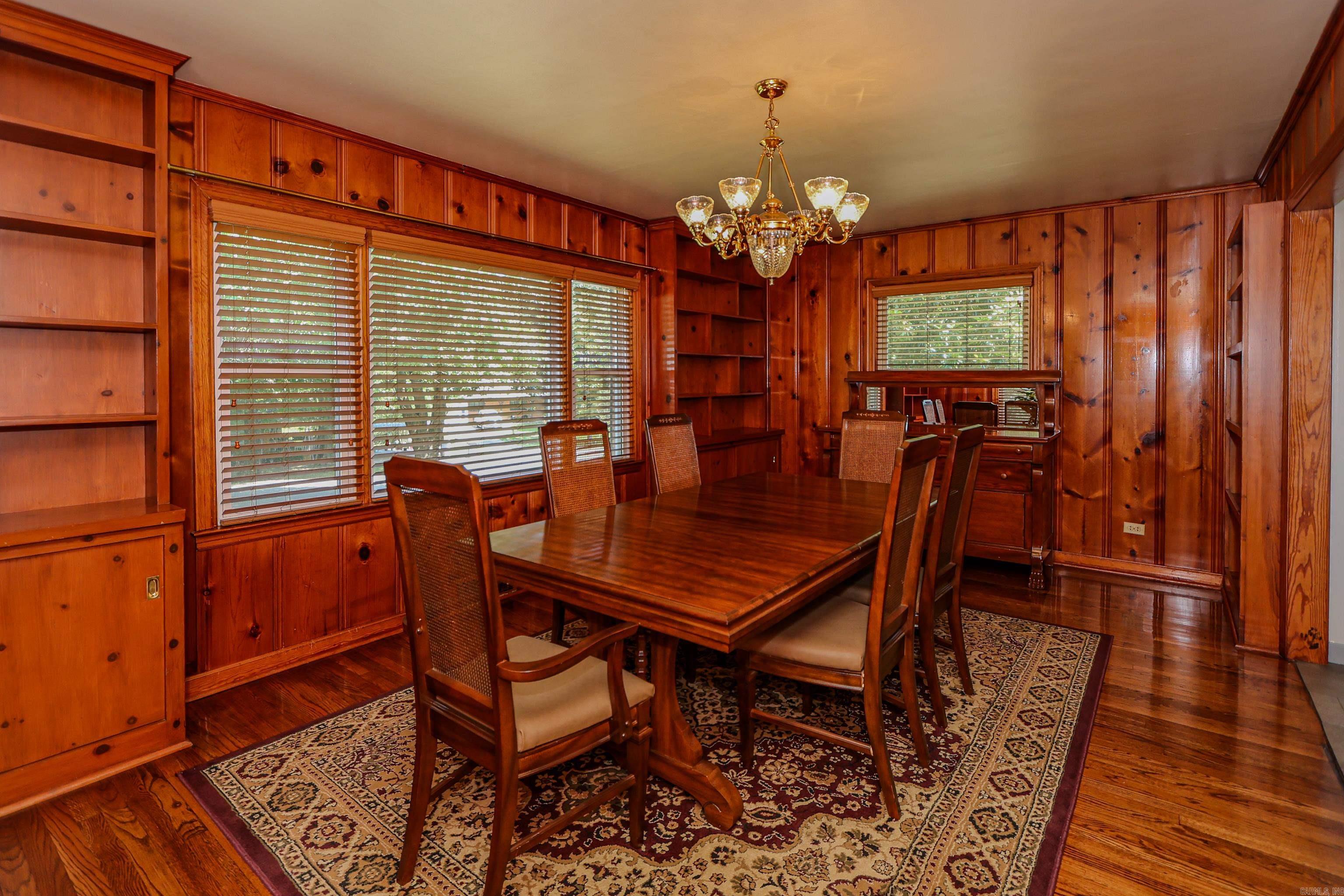 SUNSET HILLS - Residential