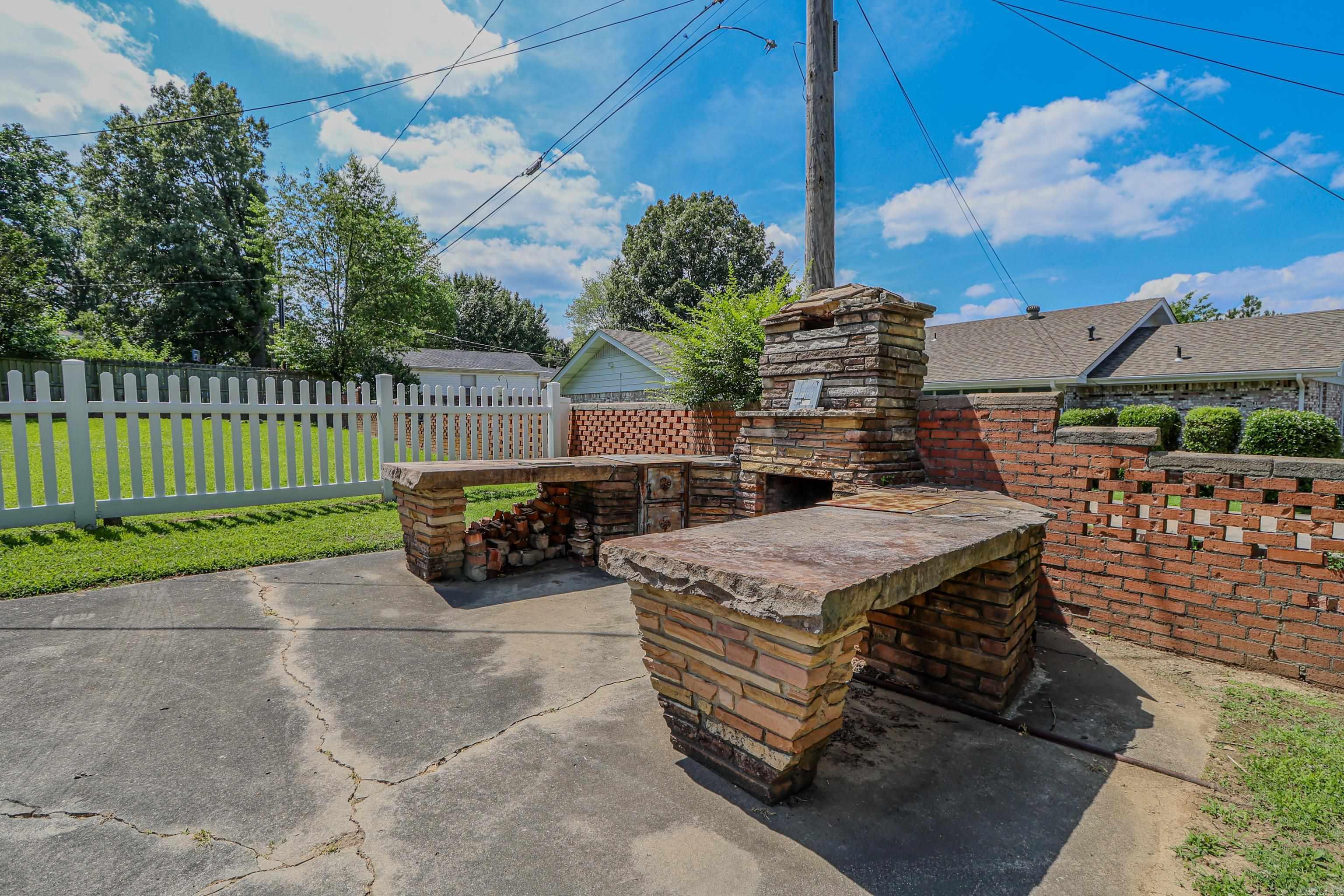 SUNSET HILLS - Residential