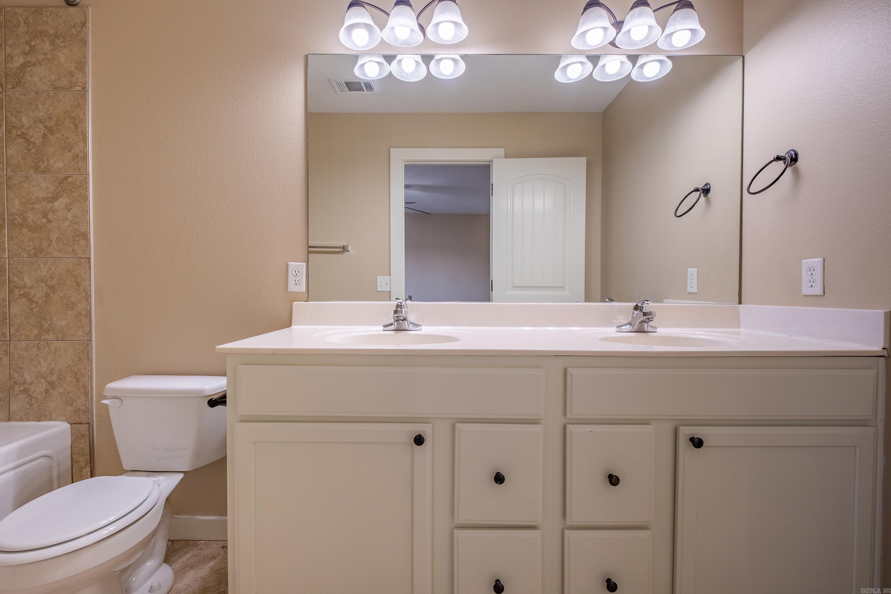 Villas at Audubon - Residential