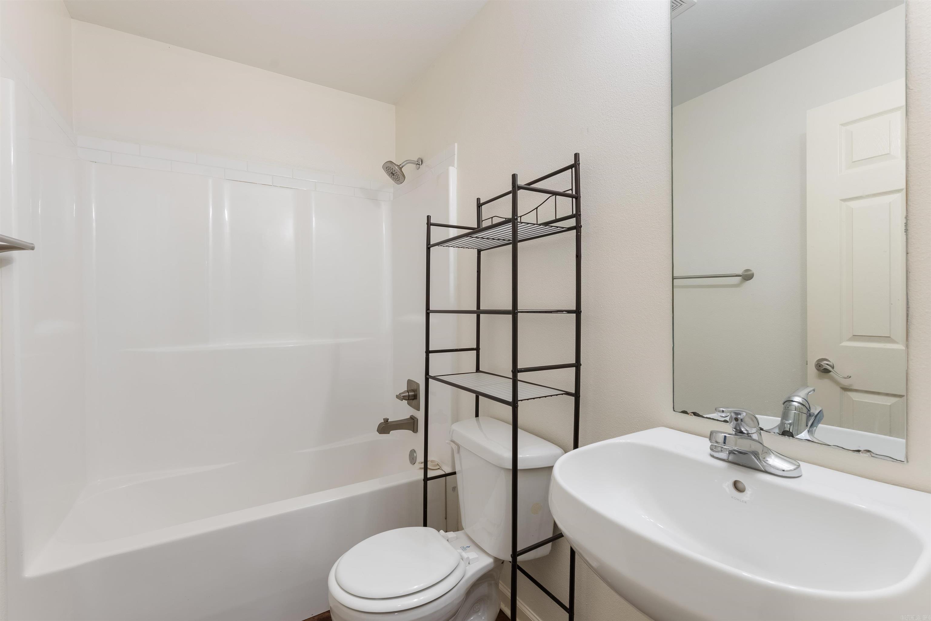 Eaglebrook Estates - Residential