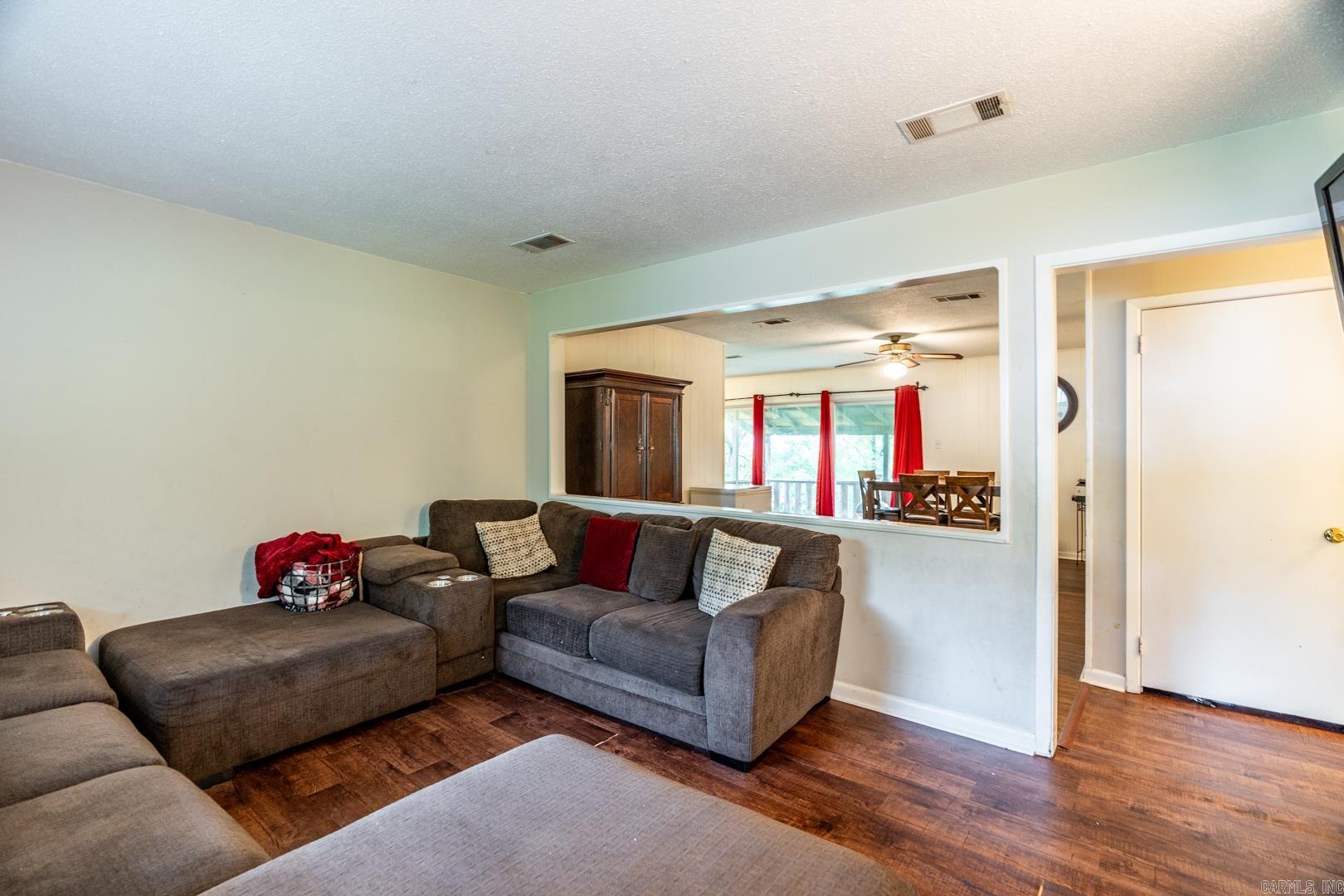 Park Ruby - Residential