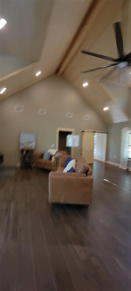 Tannenbaum - Residential