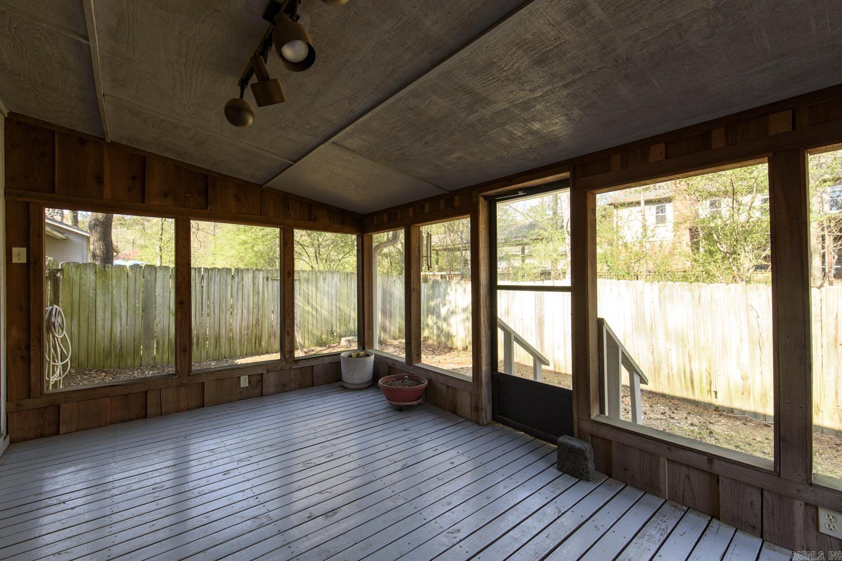 PEBBLE BEACH PARK - Residential