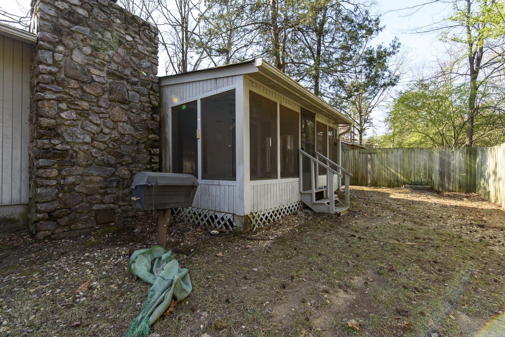 PEBBLE BEACH PARK - Residential