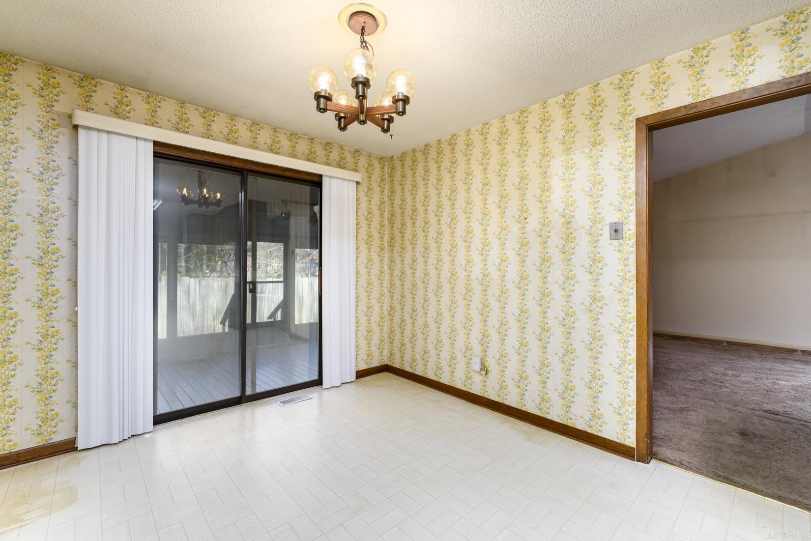 PEBBLE BEACH PARK - Residential