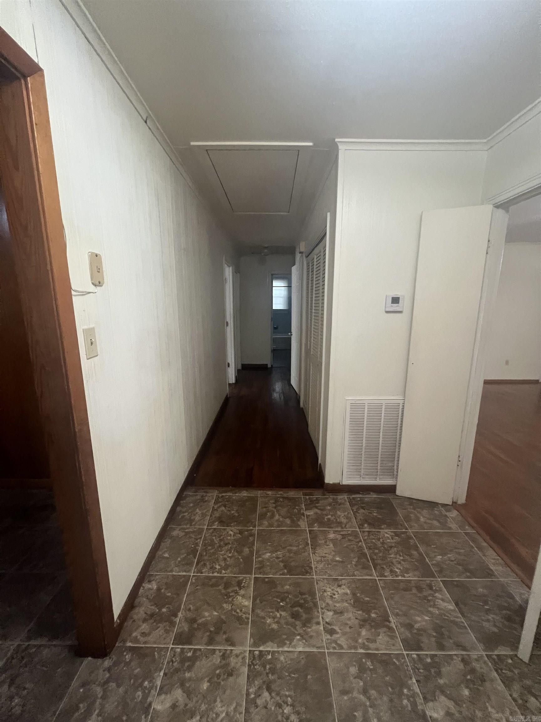 SHADY GROVE - Residential