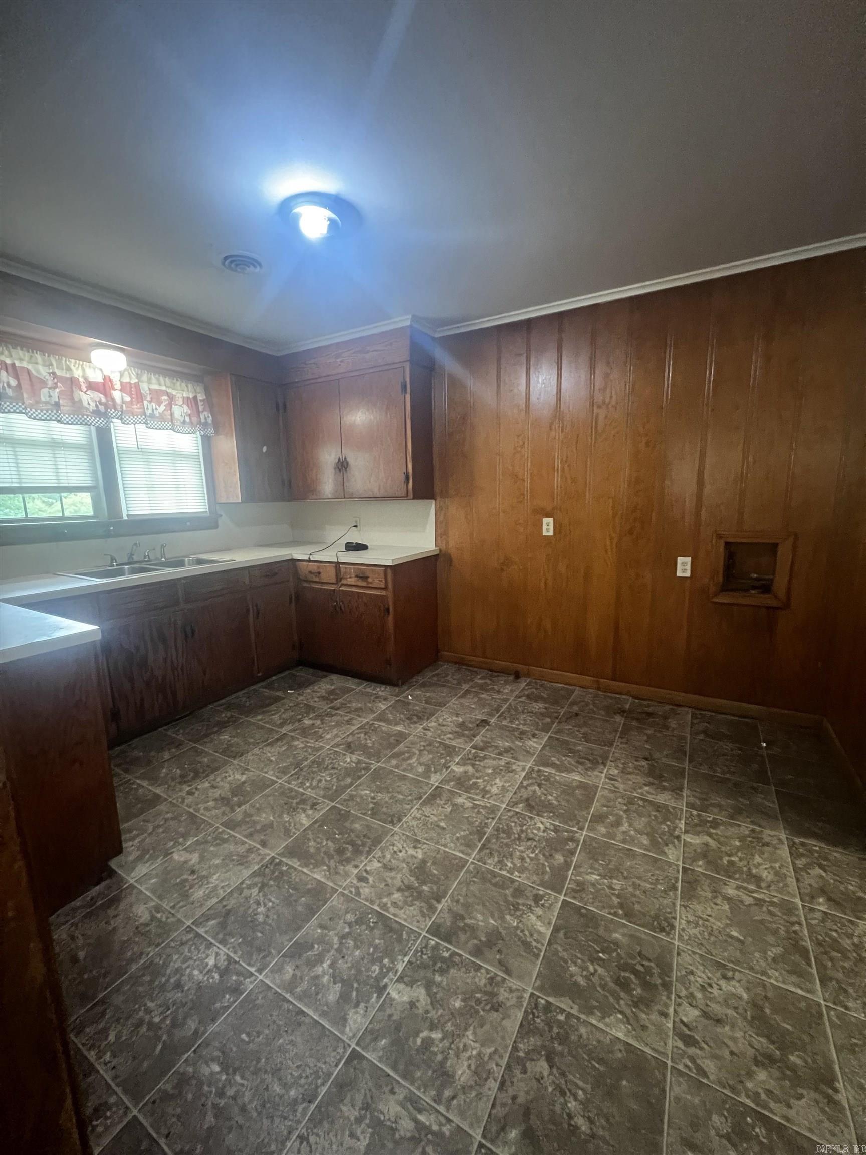 SHADY GROVE - Residential