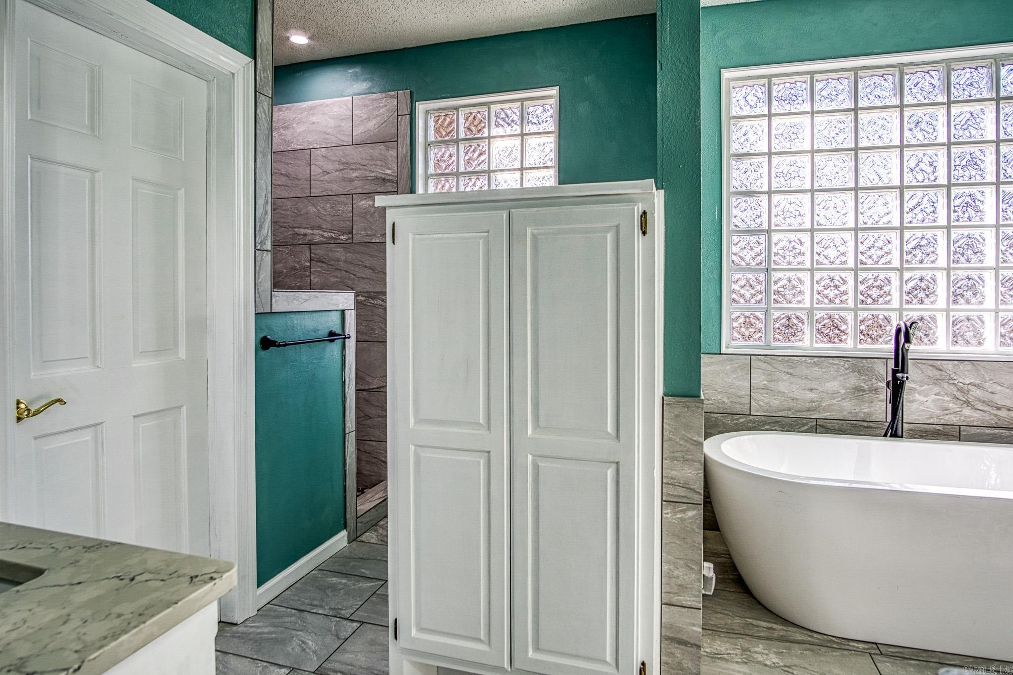 ALEGRIA - Residential