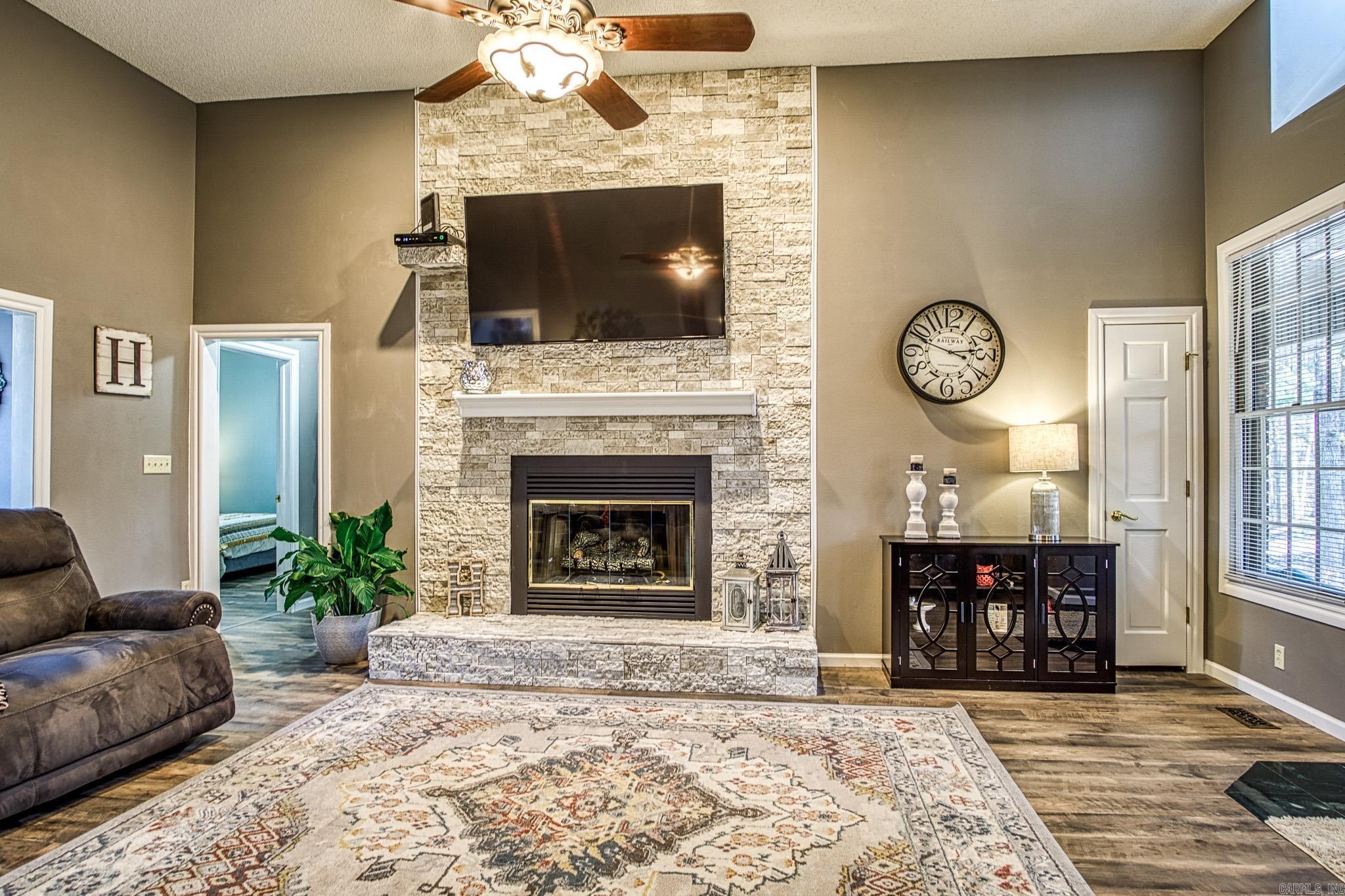 ALEGRIA - Residential