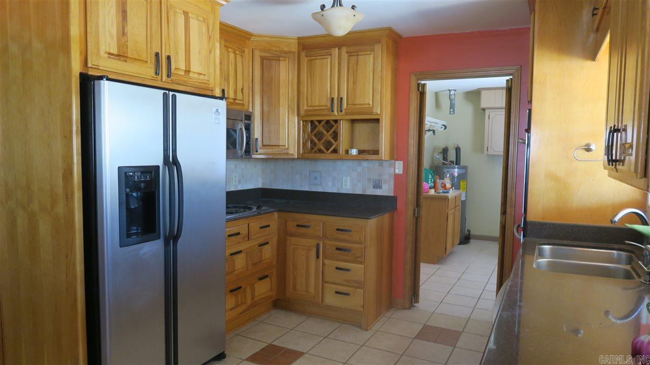 Country Club Park - Residential Lease