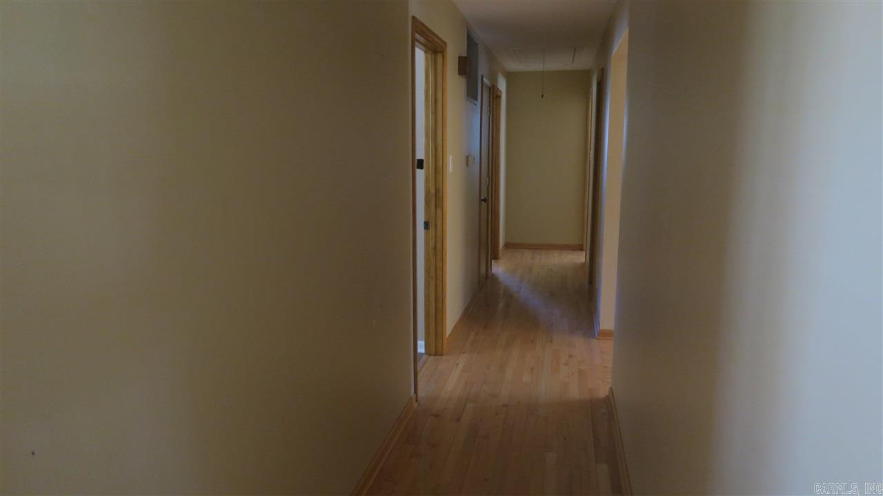 Country Club Park - Residential Lease