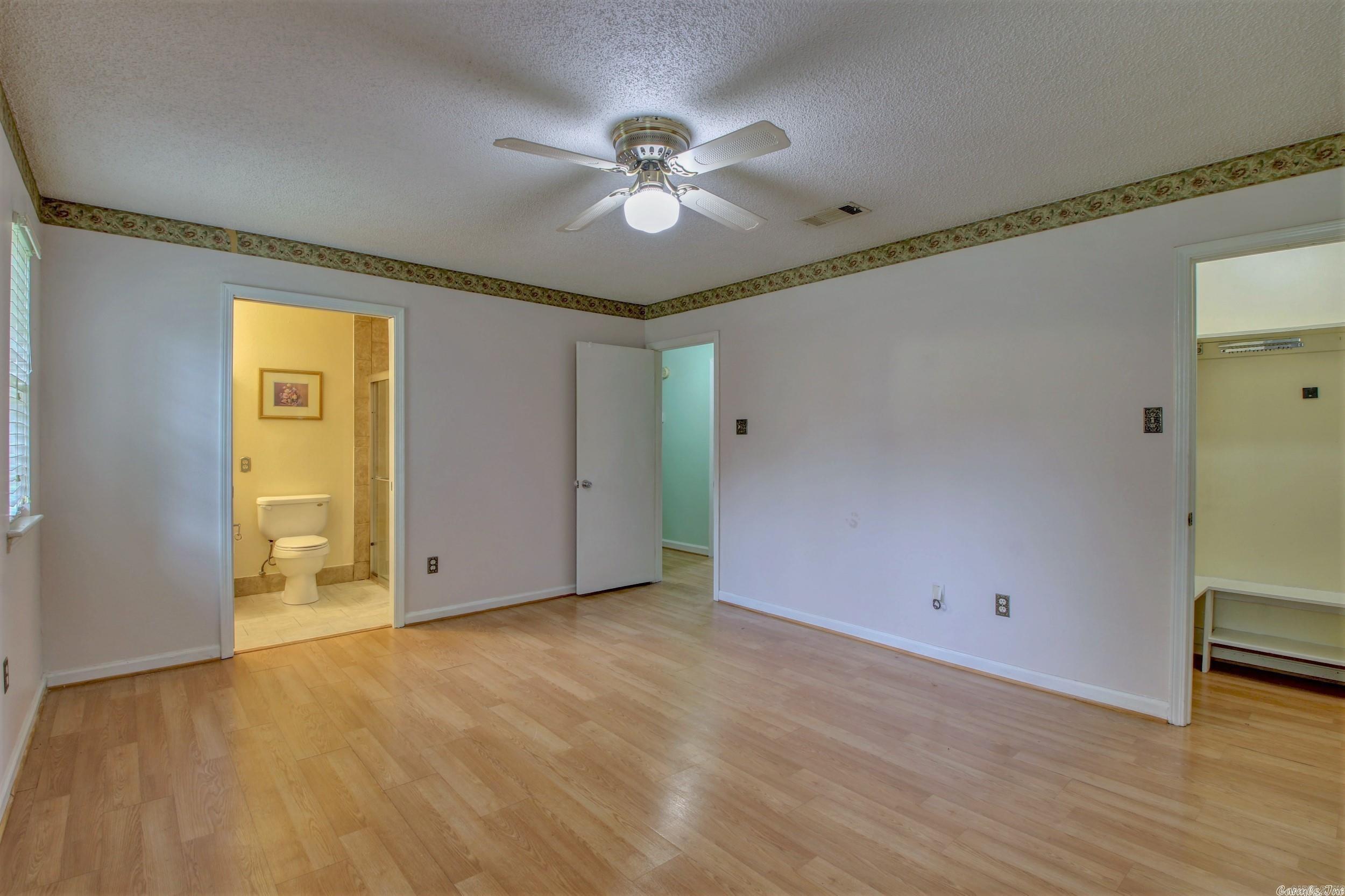 01-11-10 - Residential Lease