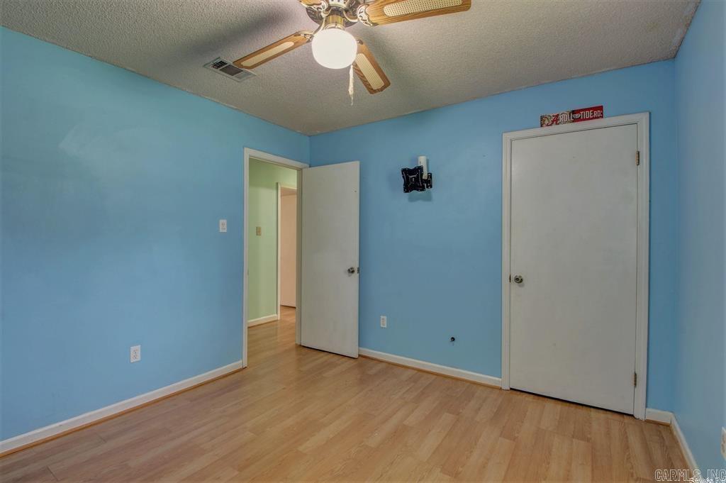 01-11-10 - Residential Lease