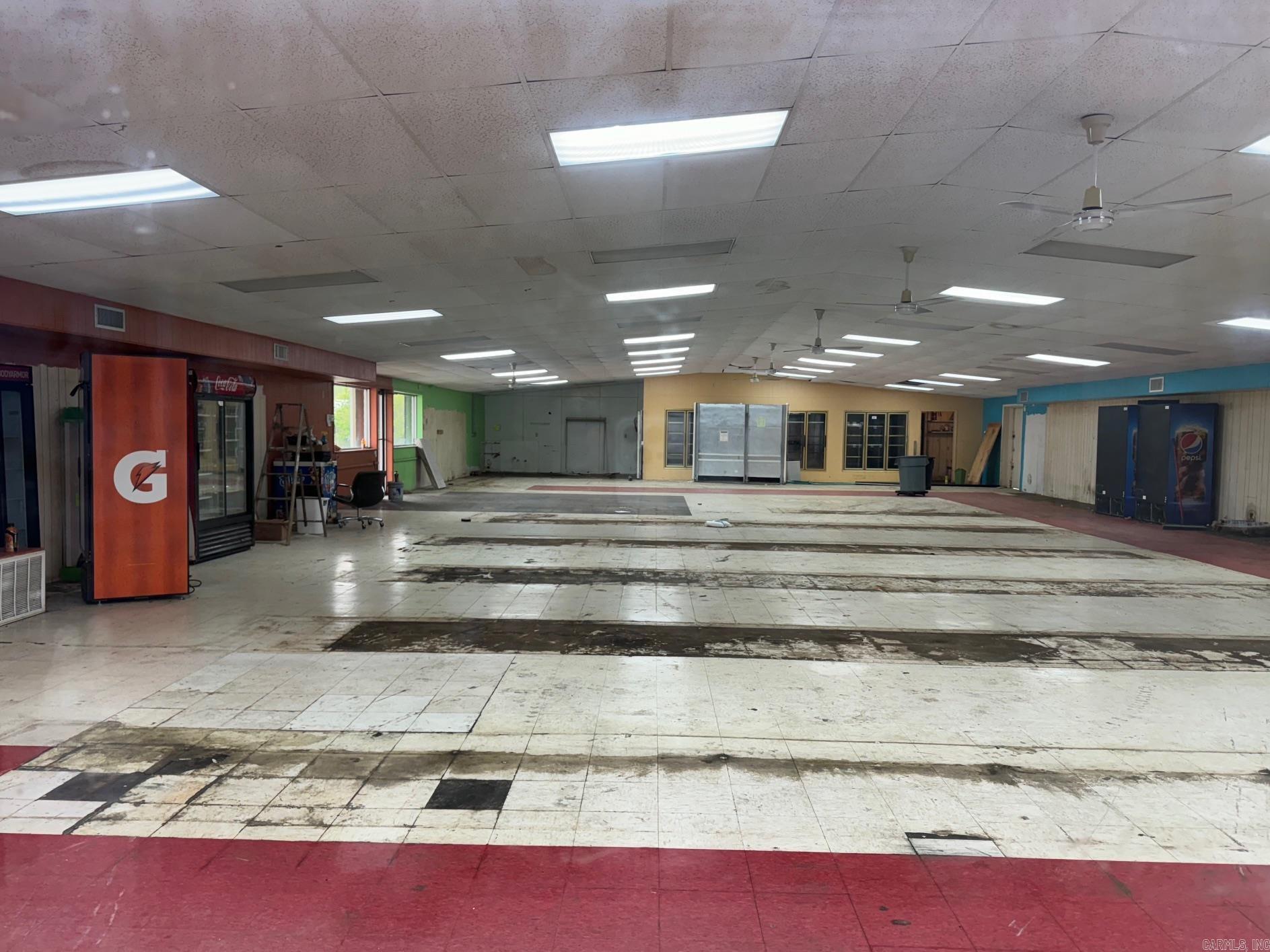 Metes & Bounds - Commercial Sale