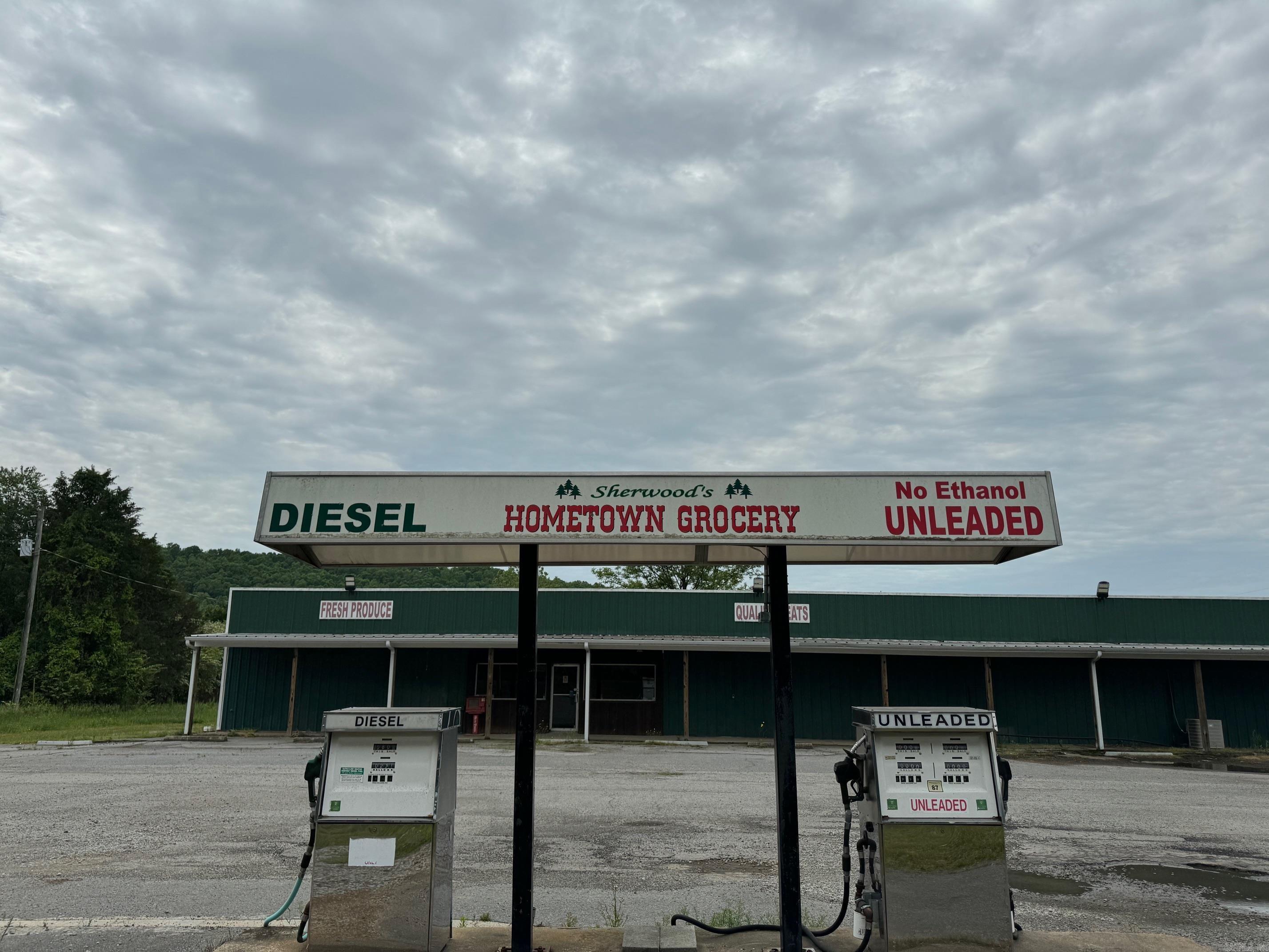 Metes & Bounds - Commercial Sale