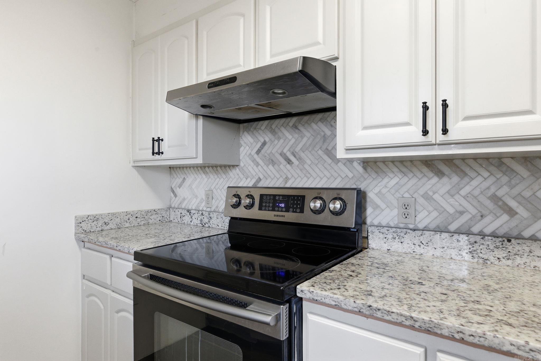 WESTERN HILLS ADD - Residential