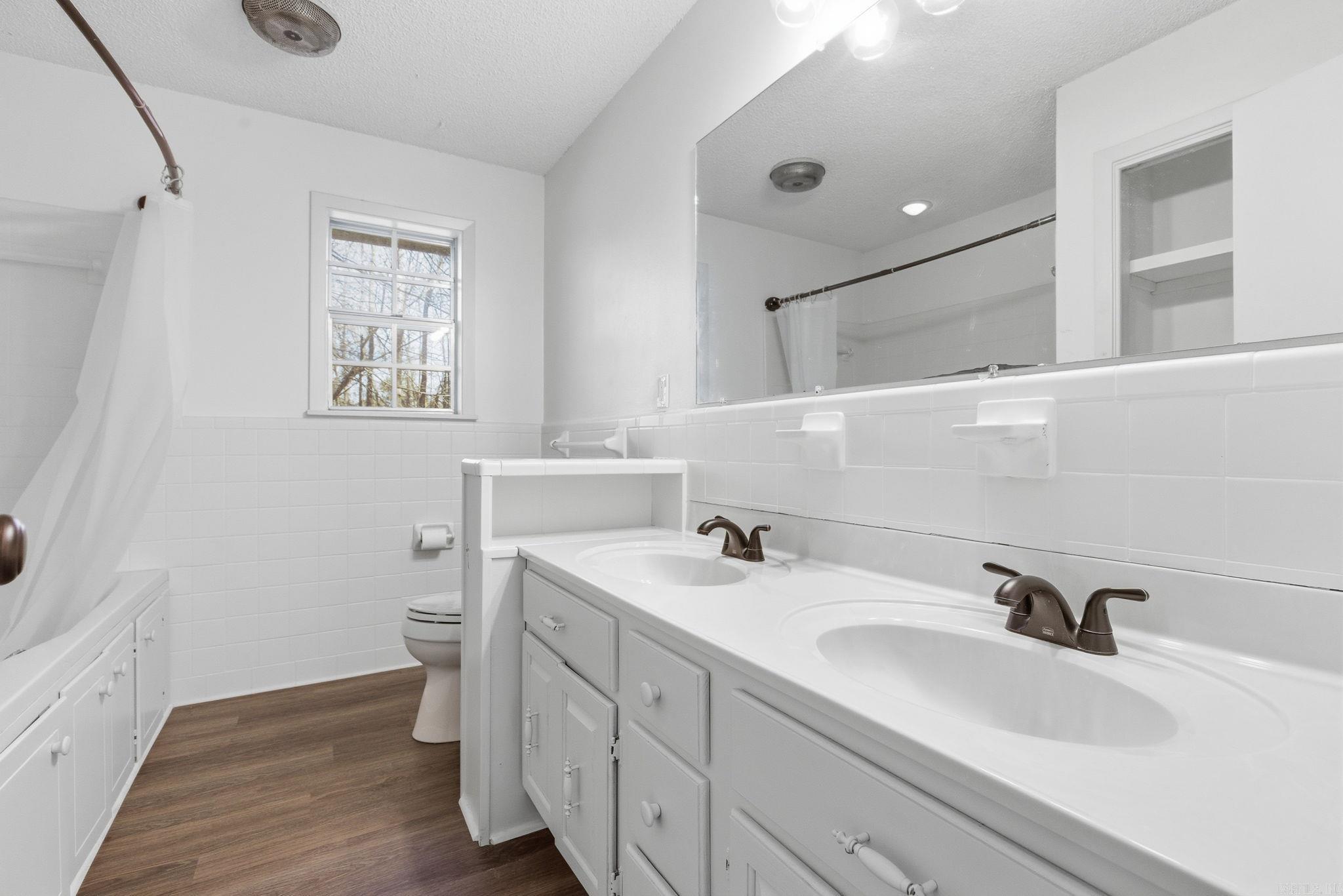 WESTERN HILLS ADD - Residential