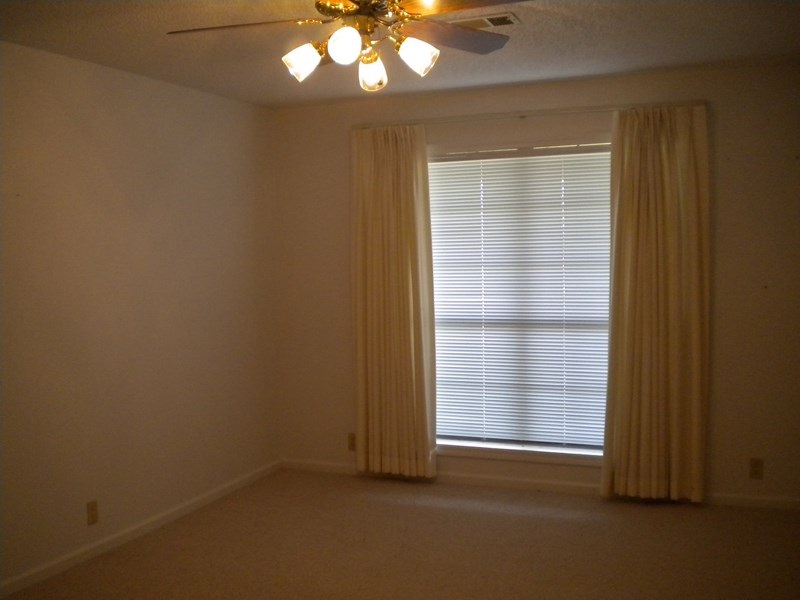 River Drive Estates - Residential