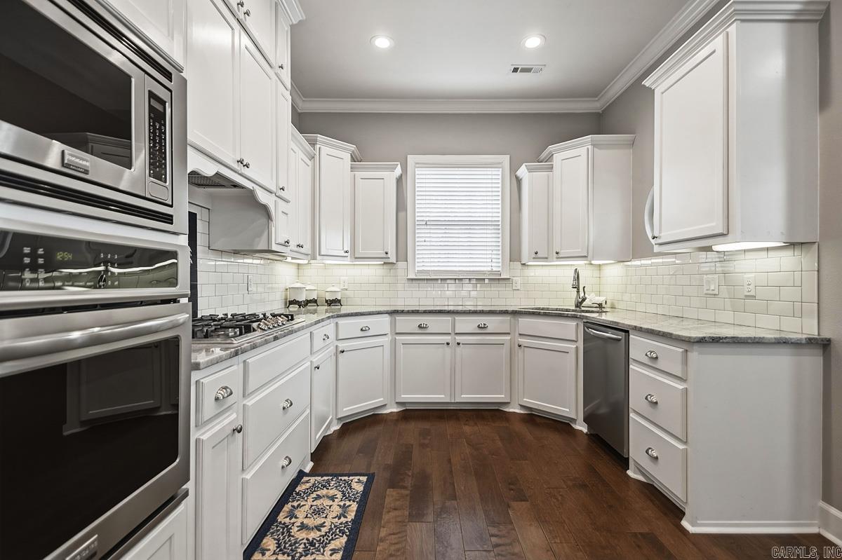 HUNTER CROSSING - Residential