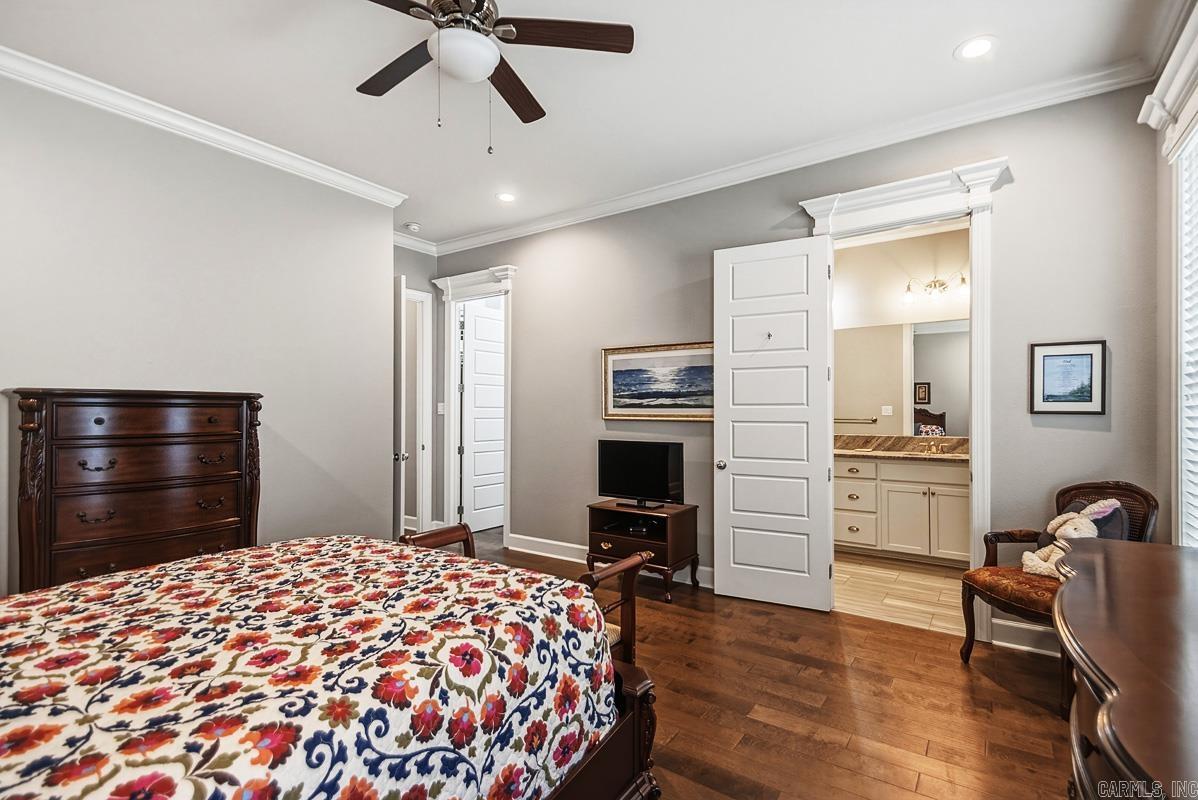 HUNTER CROSSING - Residential