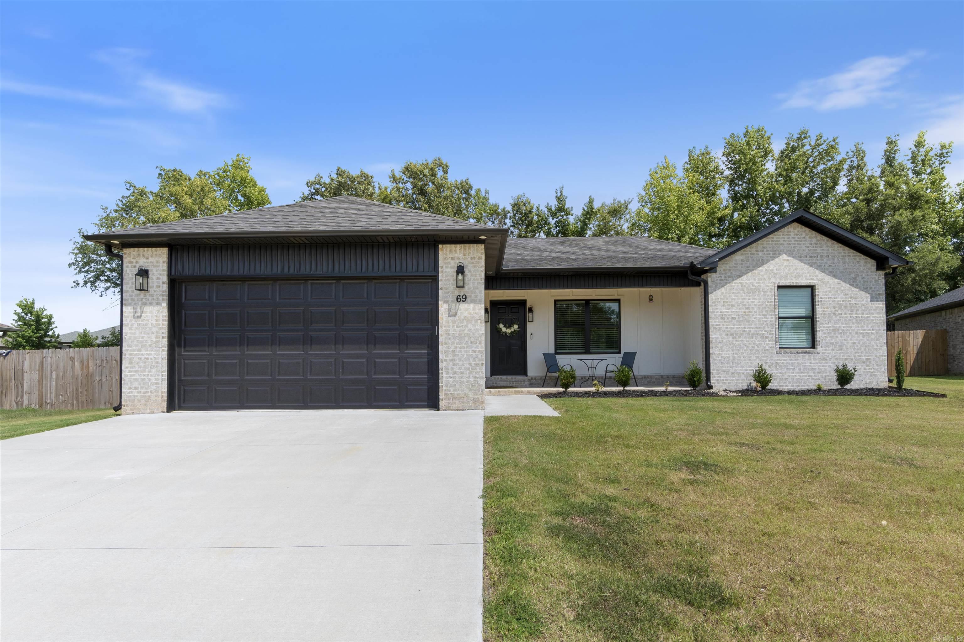 This custom built, 3 bed, 2 bath beauty was built features beautiful stained beams, a stunning stone fireplace, leathered granite countertops, rich stained cabinetry in the bathrooms, custom built shelves in the office, and so much more! The large primary suite features a large footprint and custom tile shower in the bathroom. Outside, youāll find a fenced backyard with a dedicated dog run and a built-in dog wash station in the garage! Big windows throughout bring in tons of natural light, and the open layout creates a space thatās easy to live in and love. It's located at the end of a cul-de-sac in a neighborhood minutes from Cabot and I-57. You won't want to miss this one! If youāve been waiting for a home that feels custom without feeling overdoneāthis oneās worth a look.