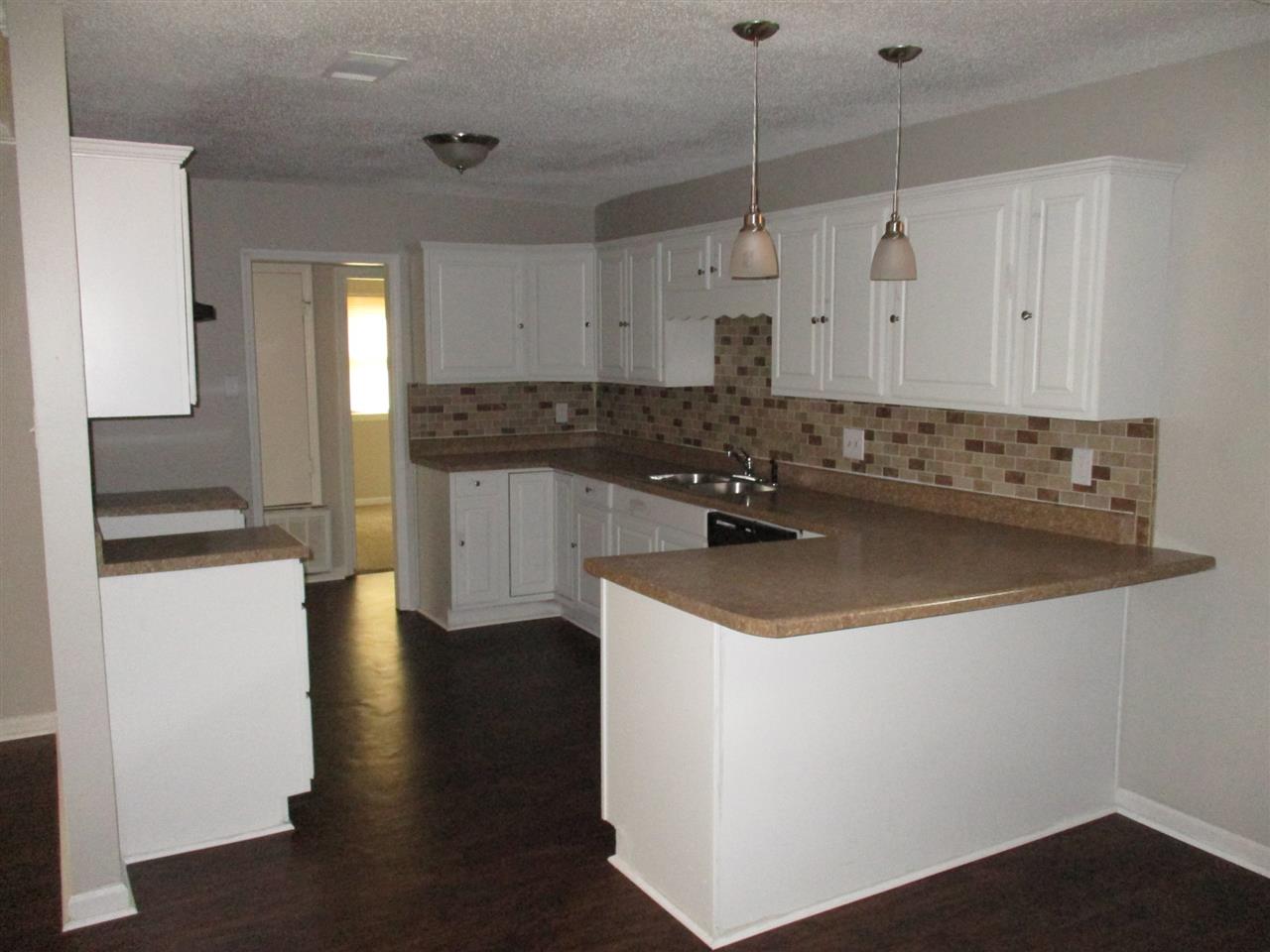 North Hills Manor - Residential Lease