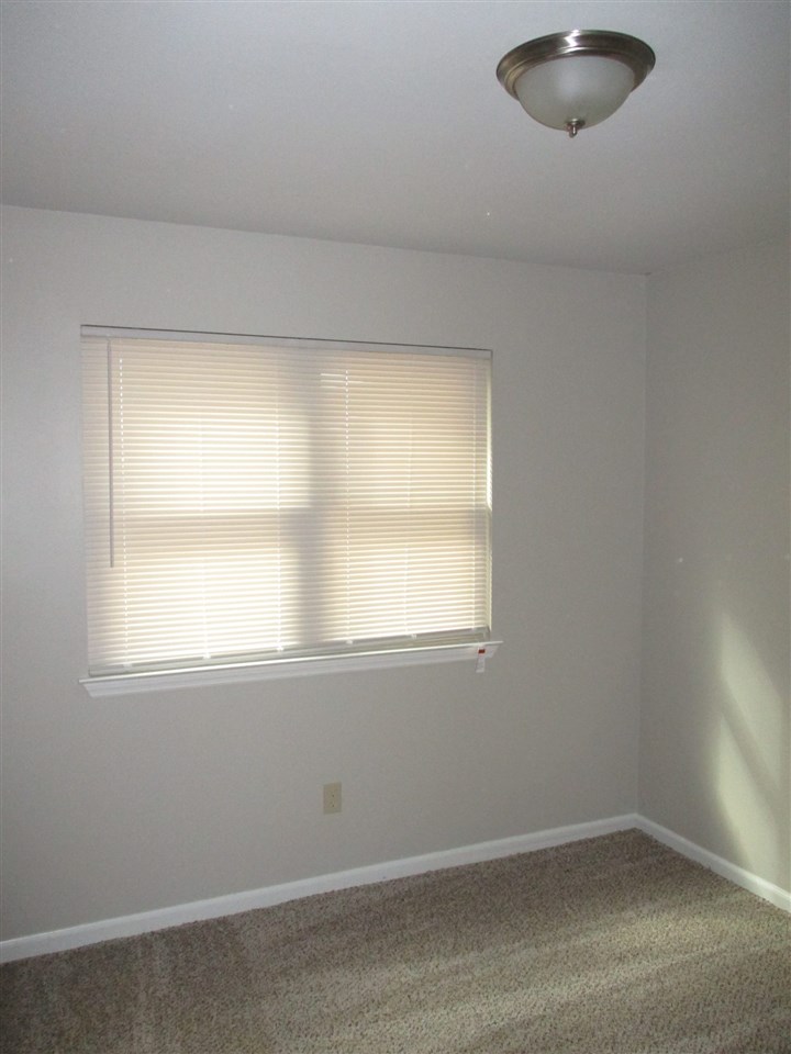 North Hills Manor - Residential Lease