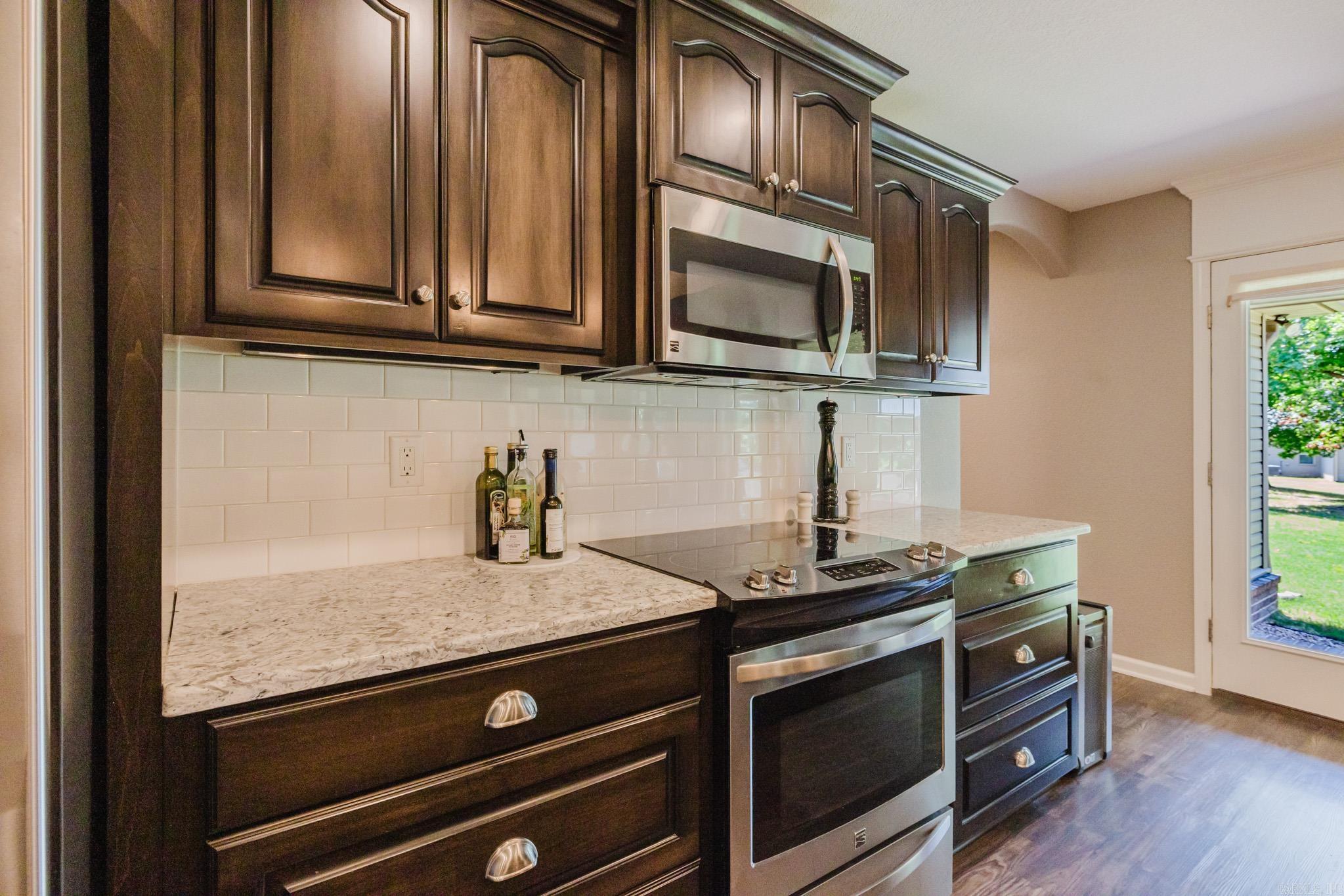 JACOB CREEK - Residential