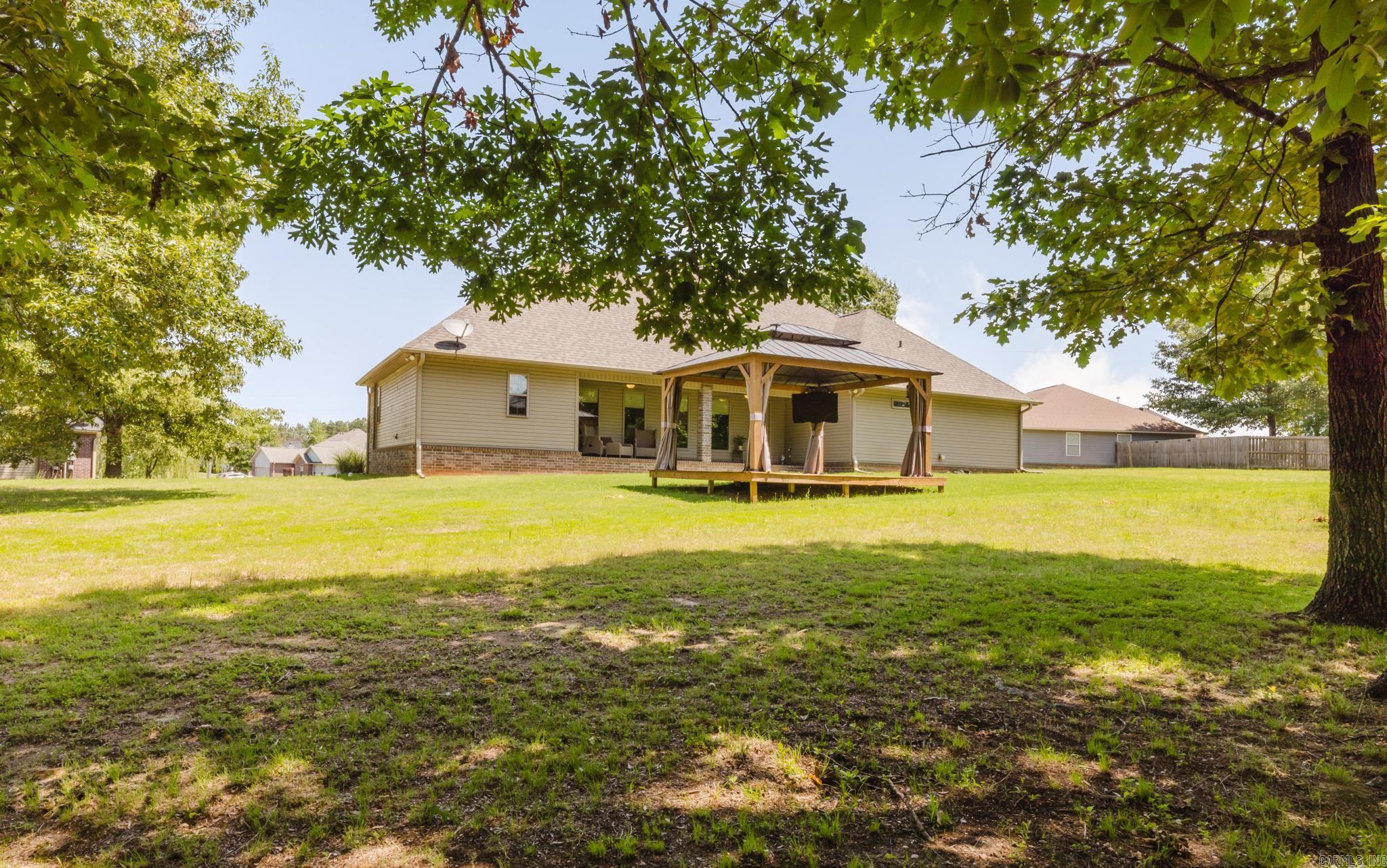 JACOB CREEK - Residential
