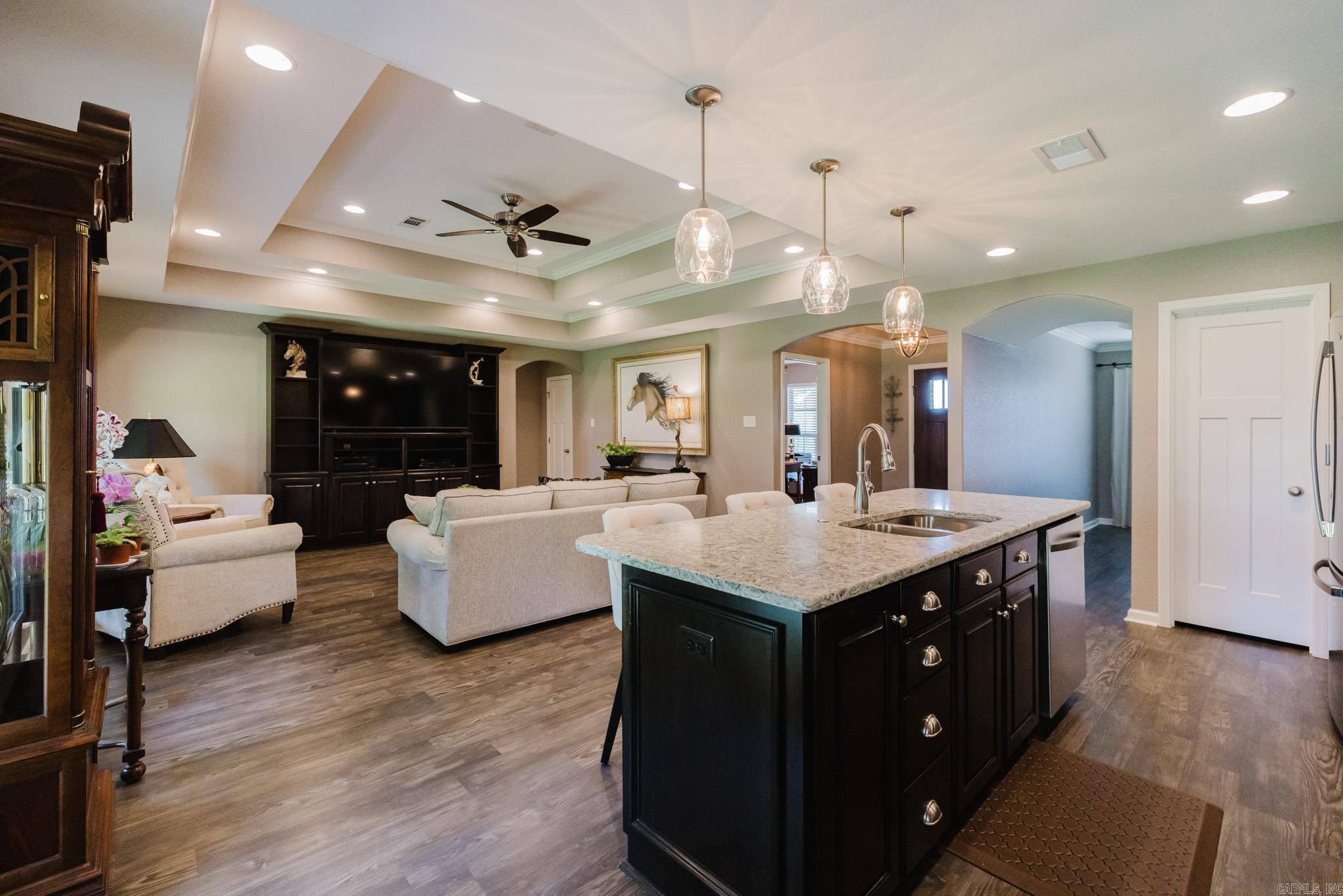 JACOB CREEK - Residential