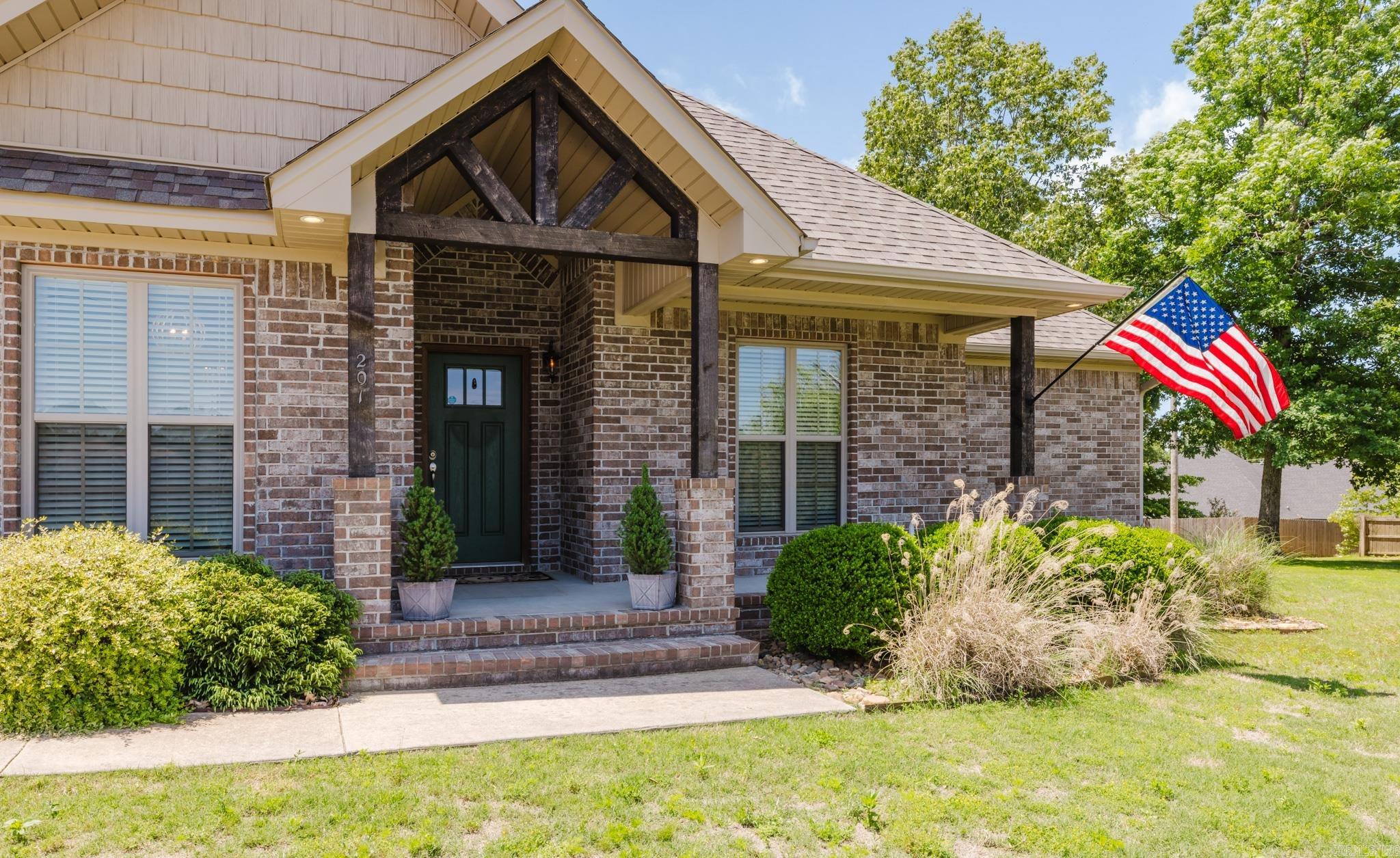 JACOB CREEK - Residential