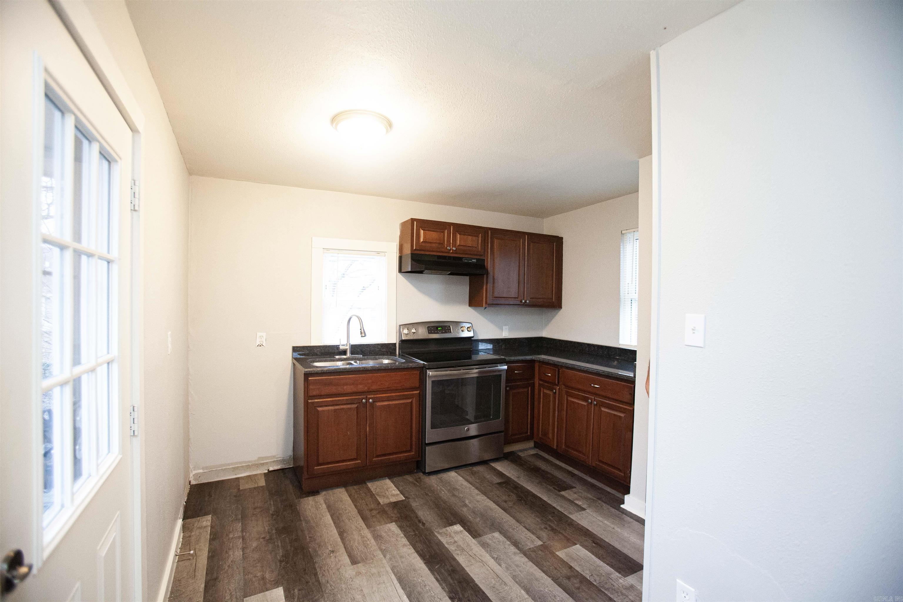 Missouri Pacific - Residential Lease