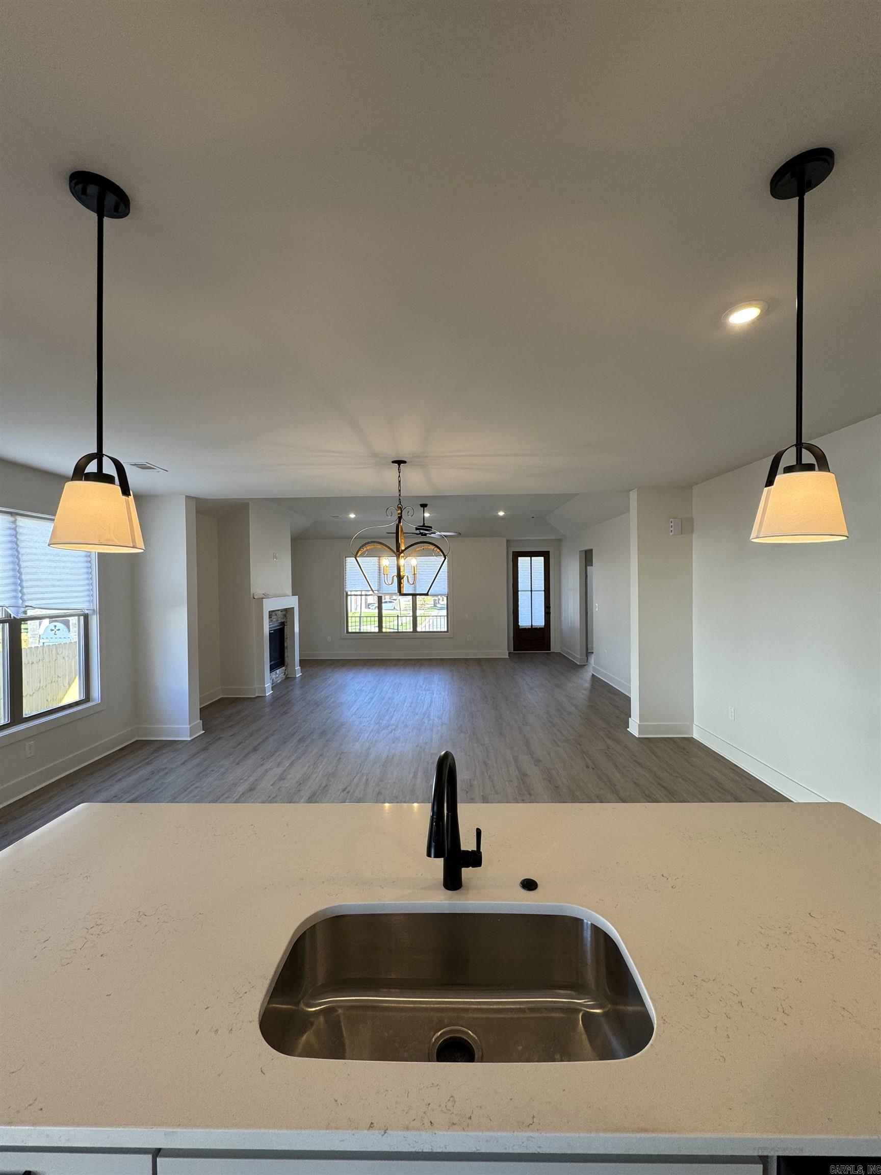 MIDTOWN BRYANT - Residential