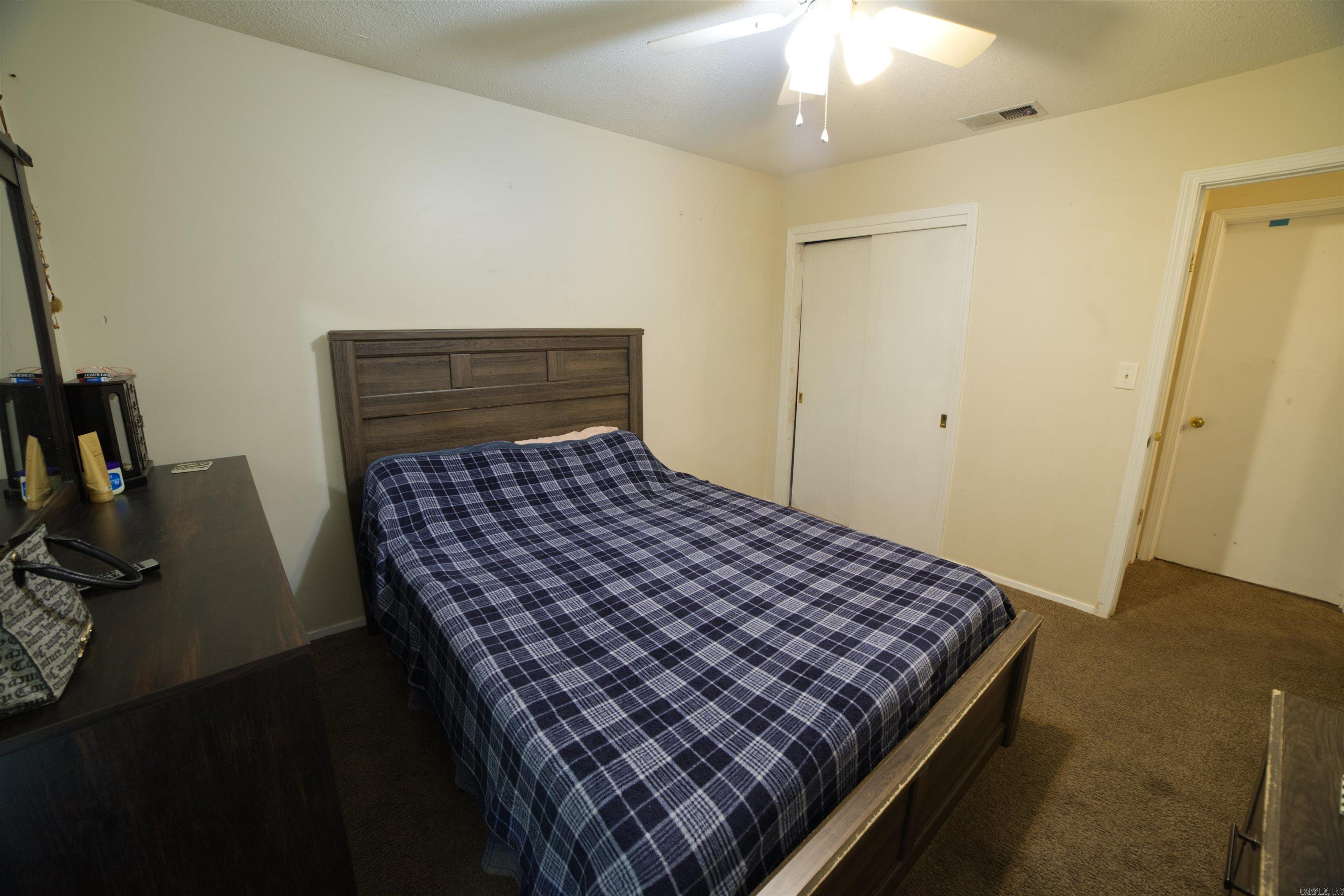 VALLEY VIEW - Residential