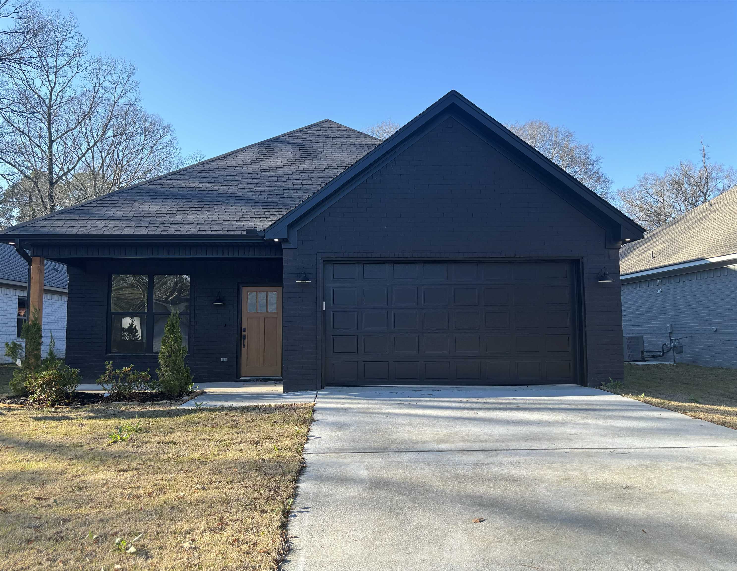 Country setting!! Five minutes from schools!! This floor plan looks so much larger than 1863 sq ft. Entry has great room which continues to dining area , then kitchen with custom cabinet, island, large walk in pantry!! Covered back patio. Primary Bedroom is separate , primary bath has shower and separate bath. Other bedrooms have over sized closets.