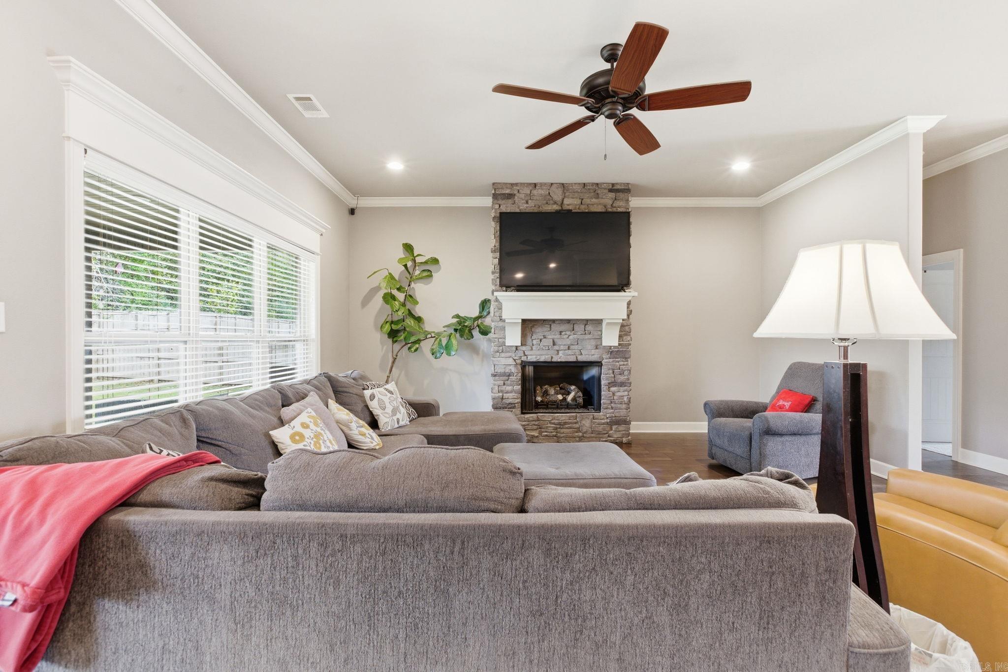 COLDWATER CREEK - Residential