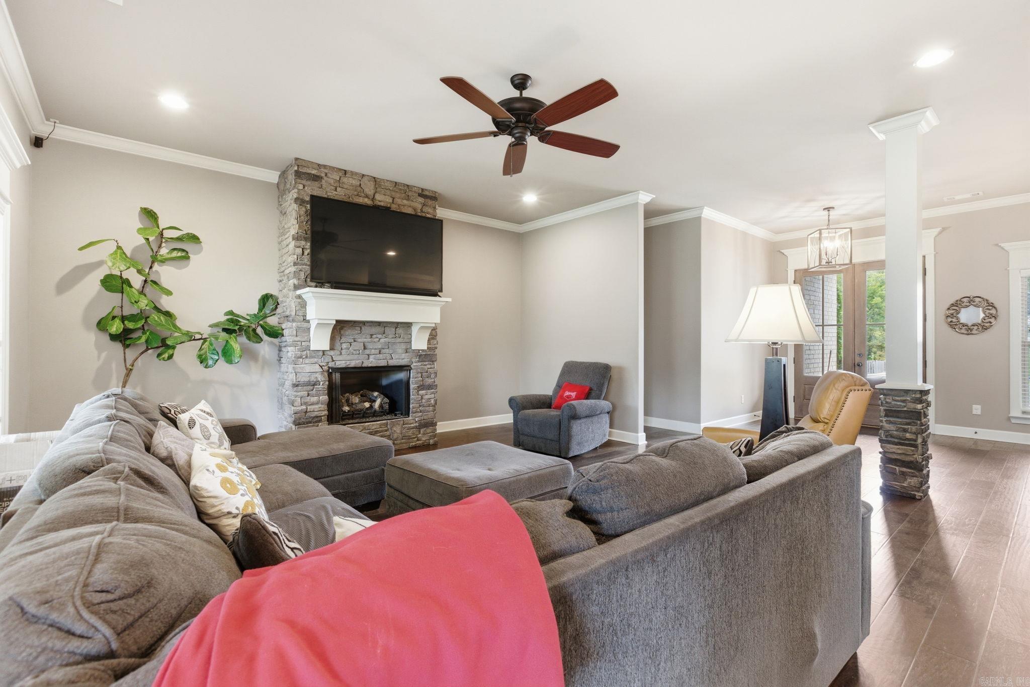 COLDWATER CREEK - Residential