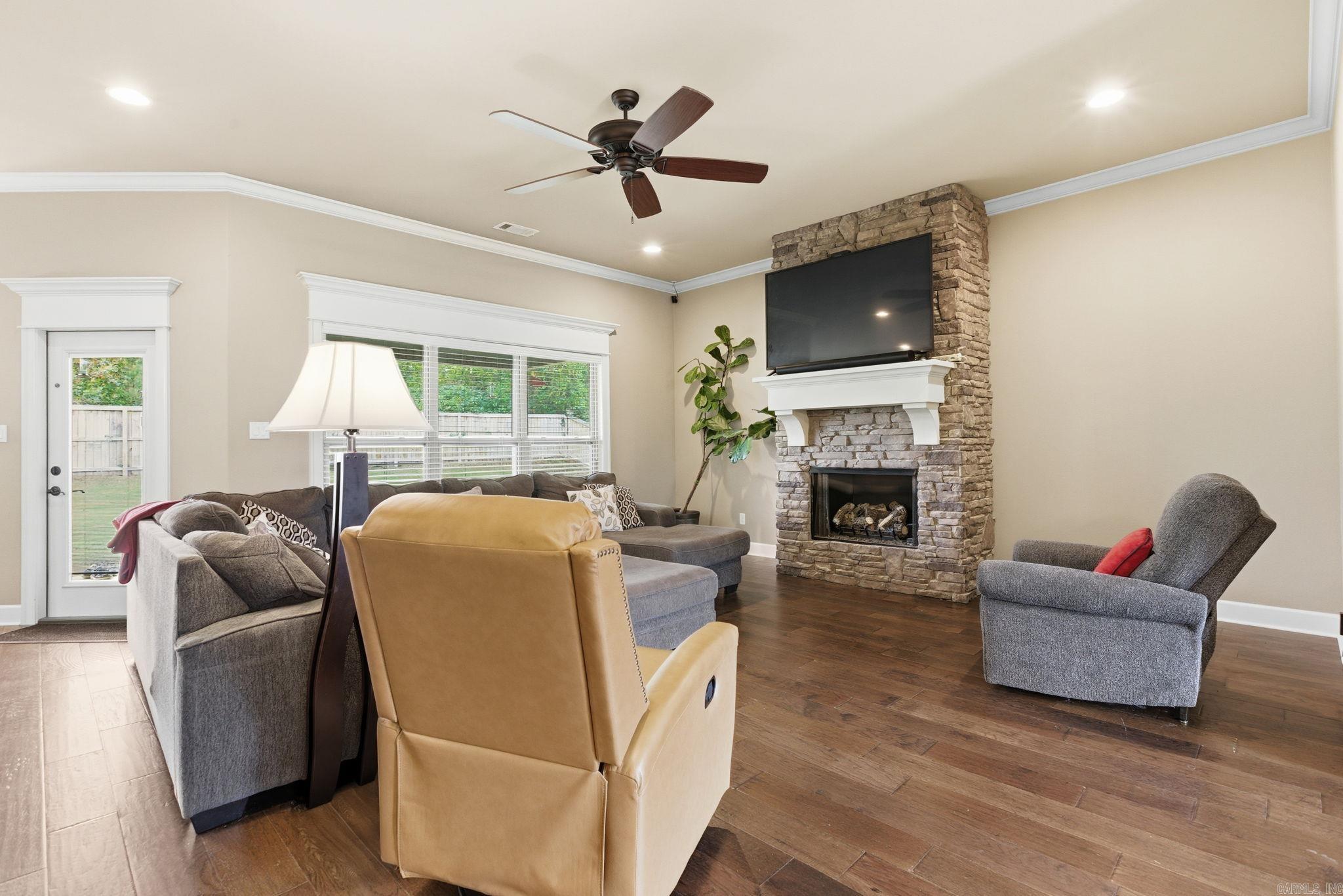 COLDWATER CREEK - Residential