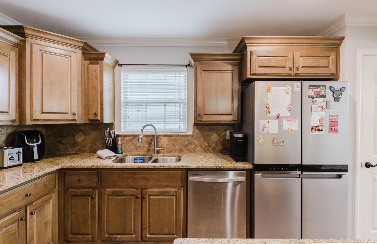EAST RIDGE - Residential