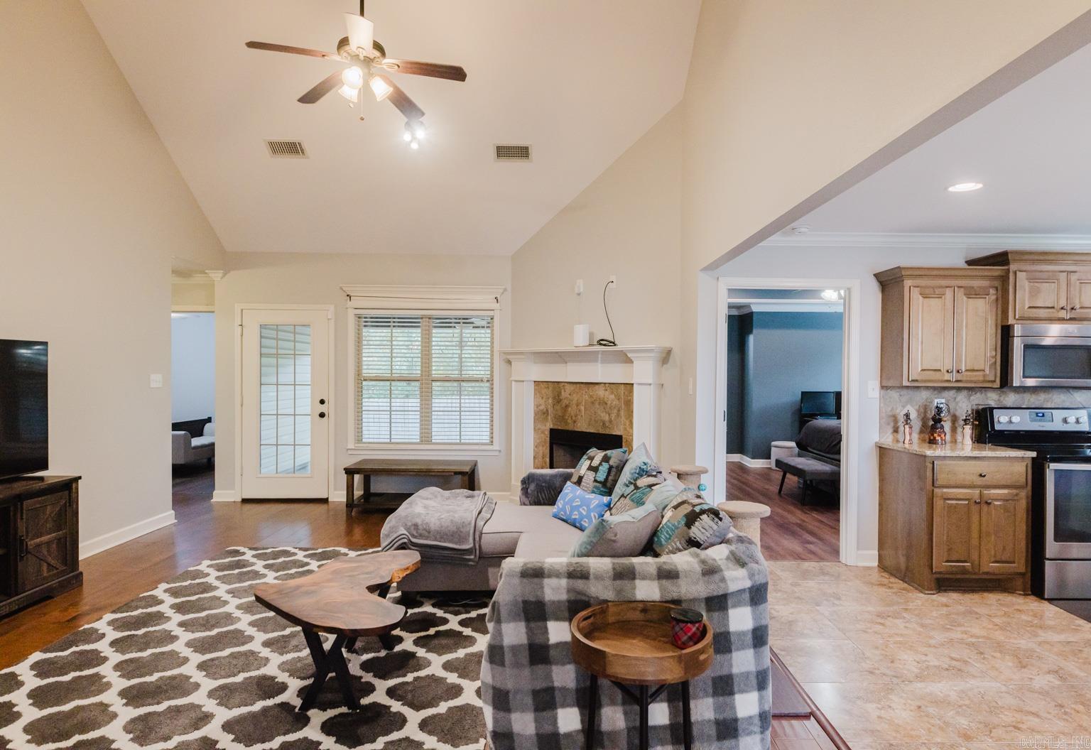EAST RIDGE - Residential